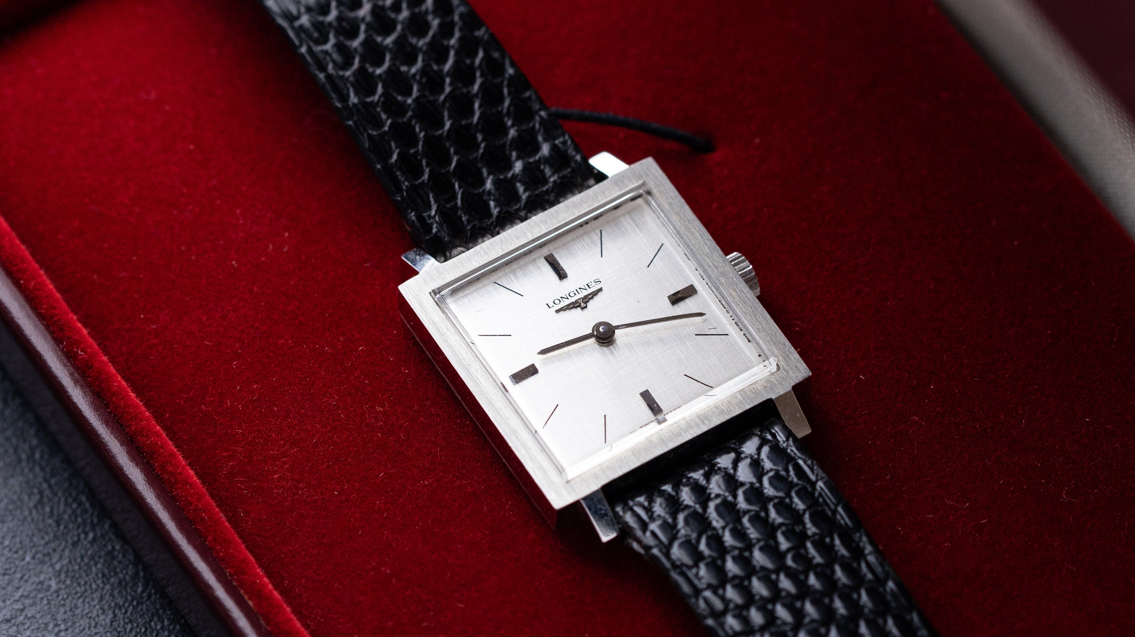 Longines: A Journey Through Time and Innovation - DuMarko