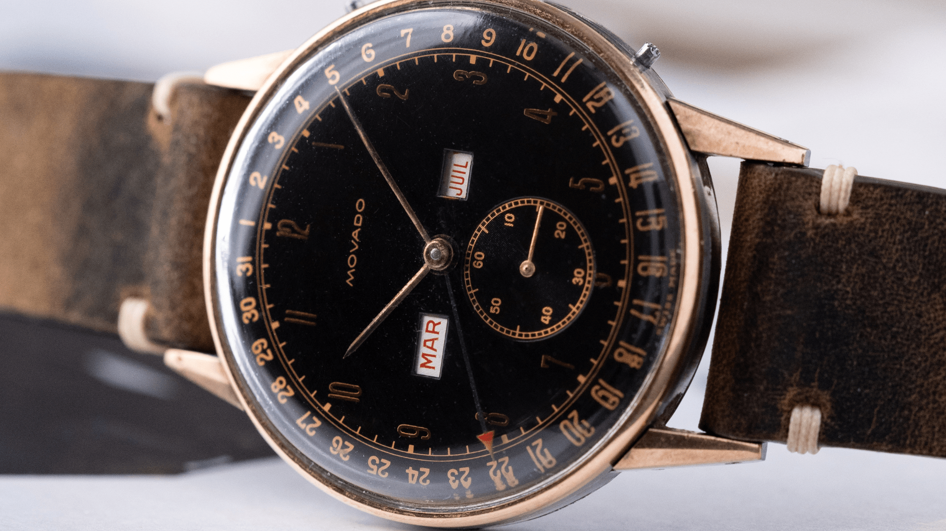 The Evolution of Dress Watches: Style from the 1930s to the 1970s - DuMarko