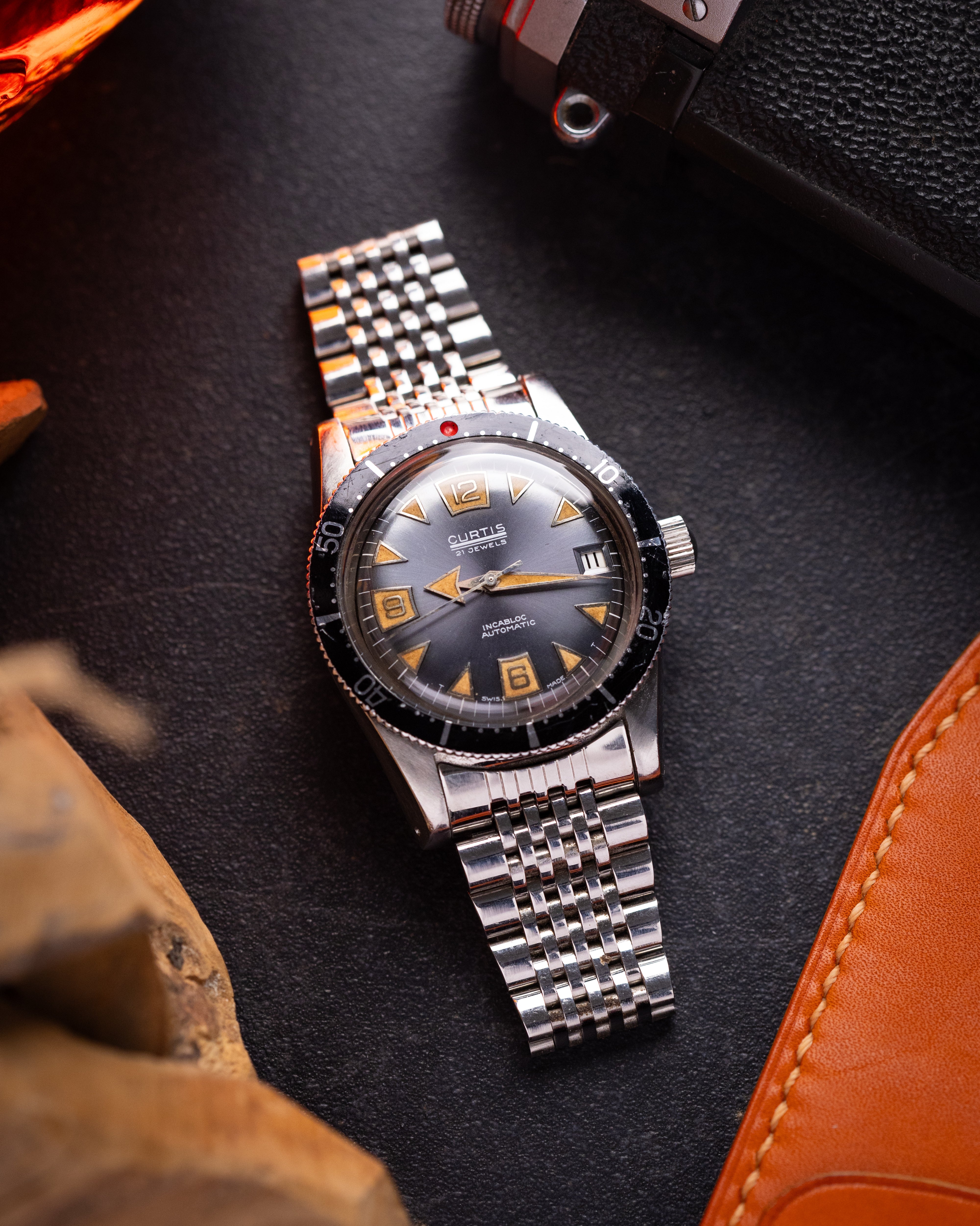 Curtis Automatic Dive Watch, Incabloc, 20 ATM, Original Swiss Watch - VintageDuMarko