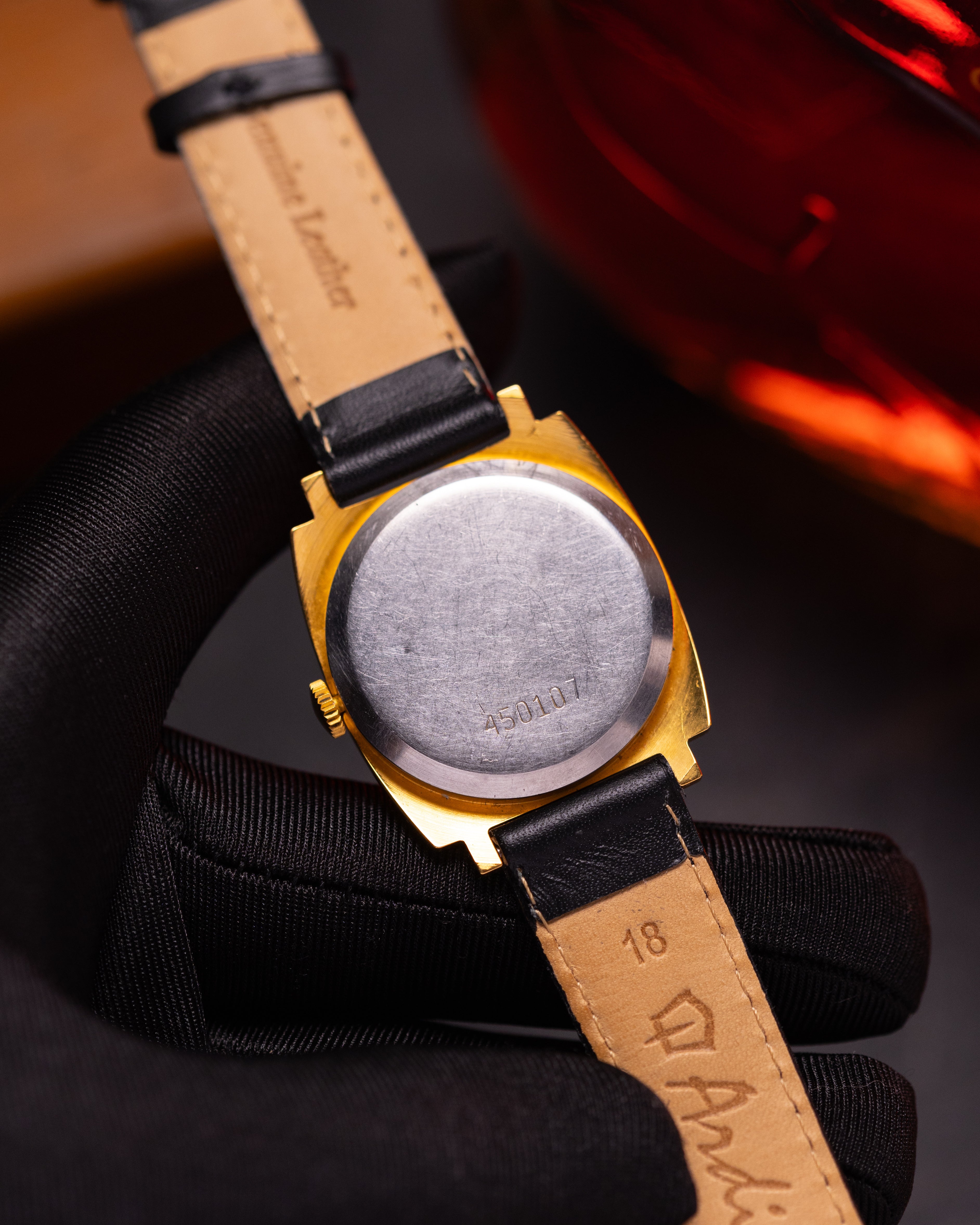 Dainty Vintage Minimalist Soviet "ZIM" watch - VintageDuMarko