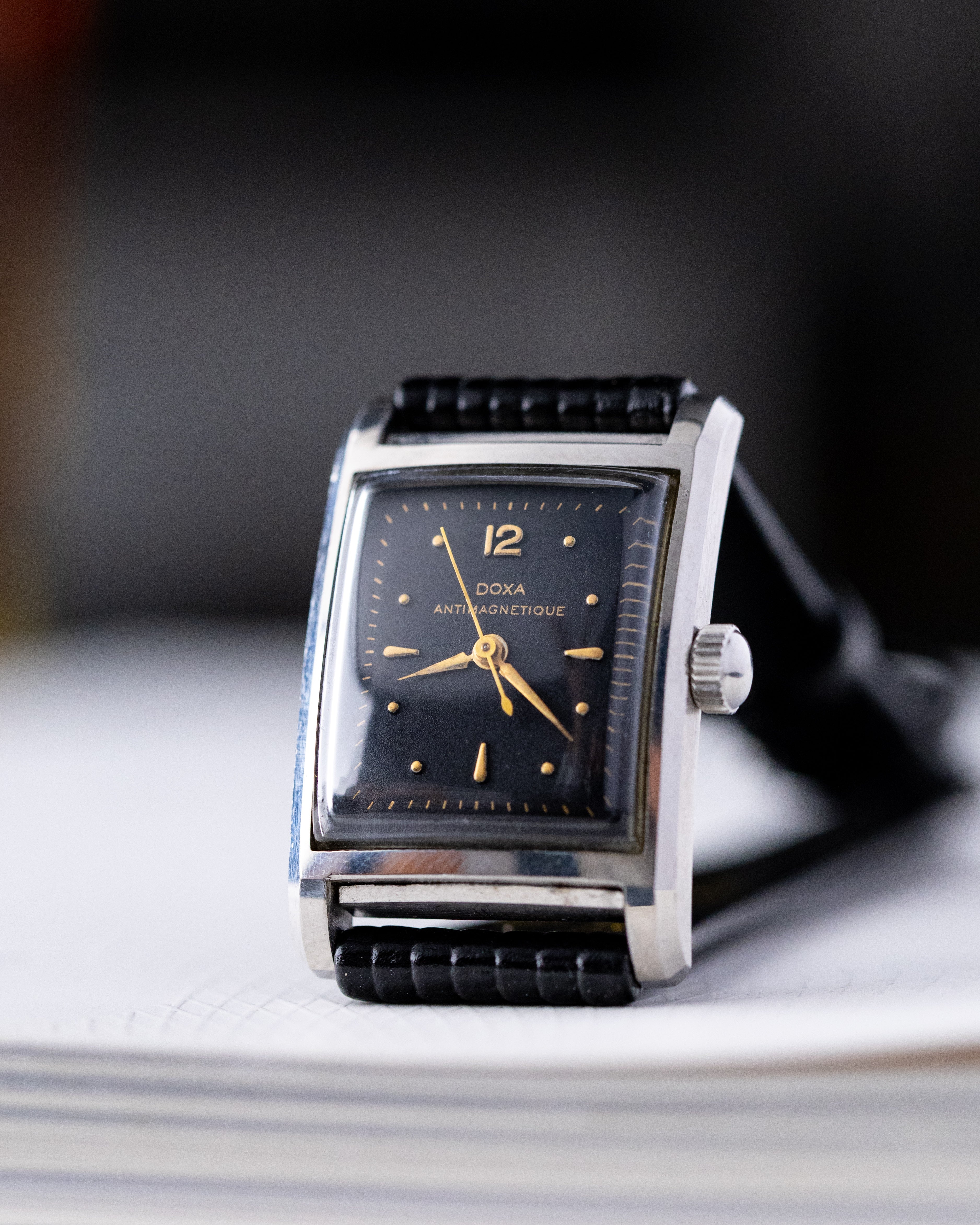 Doxa Vintage Art Deco Tank, Black Gilt Dial, Early Hermetic Sealed and Antimagnetic from 1940's - DuMarko