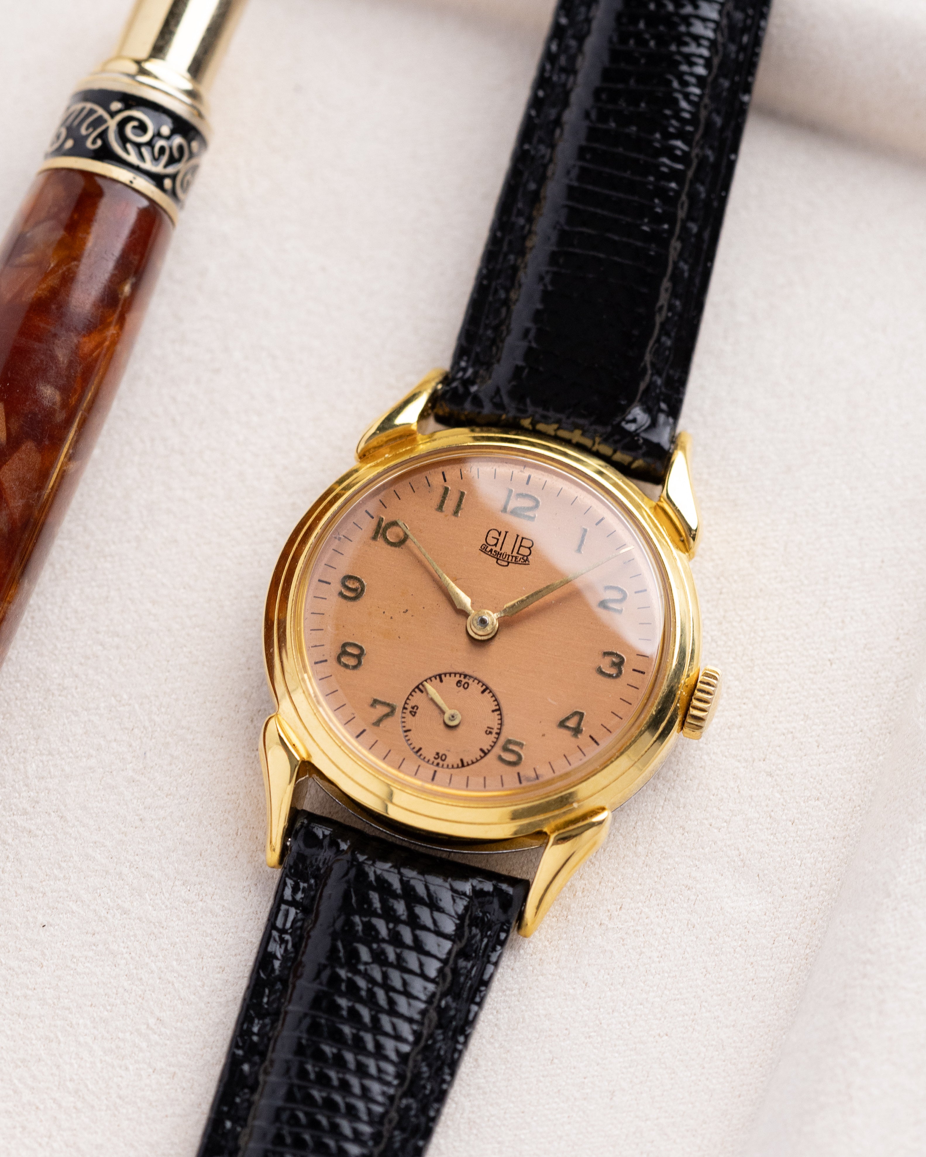 GUB Glashütte Vintage German Watch, Salmon Dial, Cal. 60, Crab/claw Lugs from 1950's - DuMarko