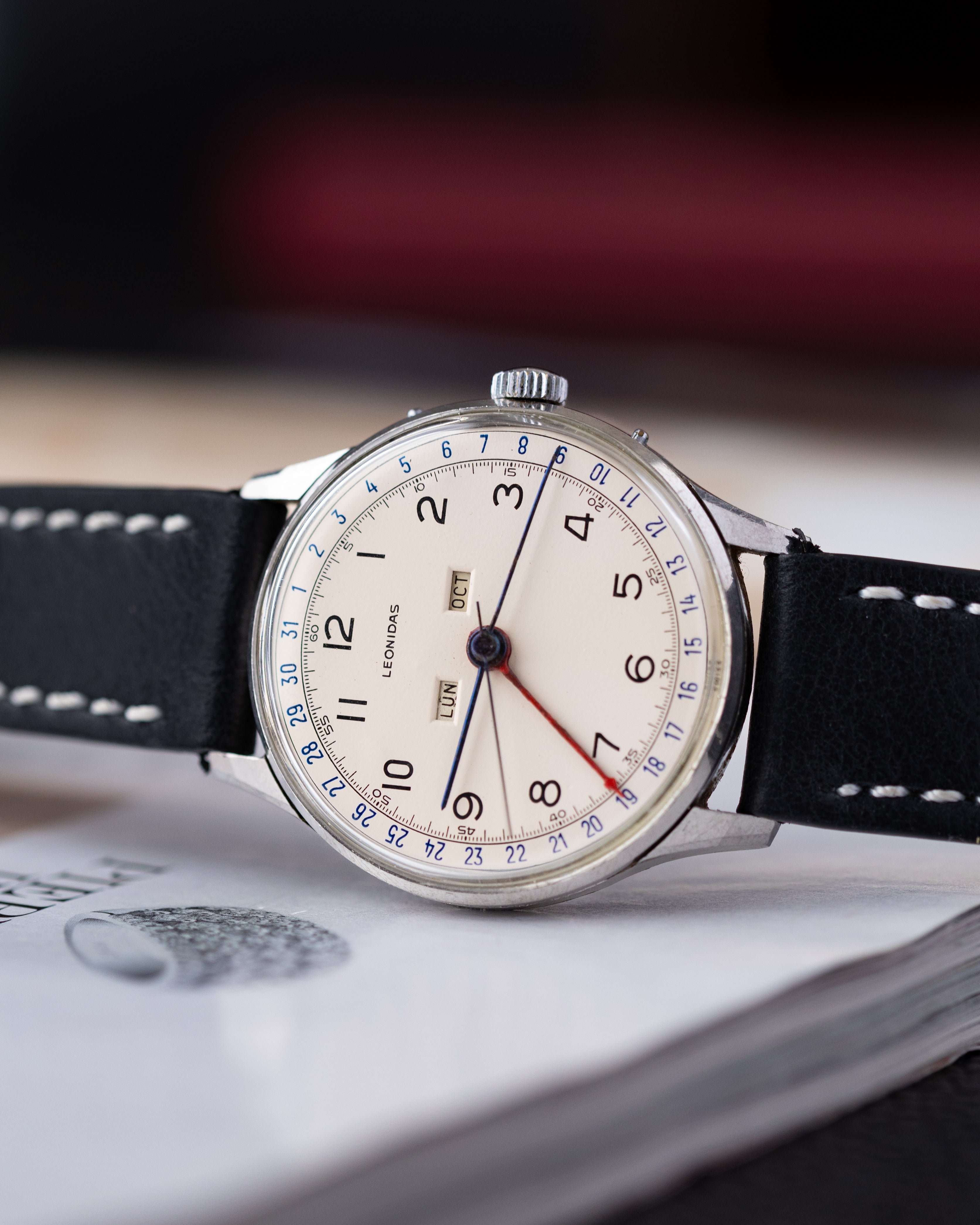 Leonidas Triple Calendar Chronograph watch with Oversize case - DuMarko