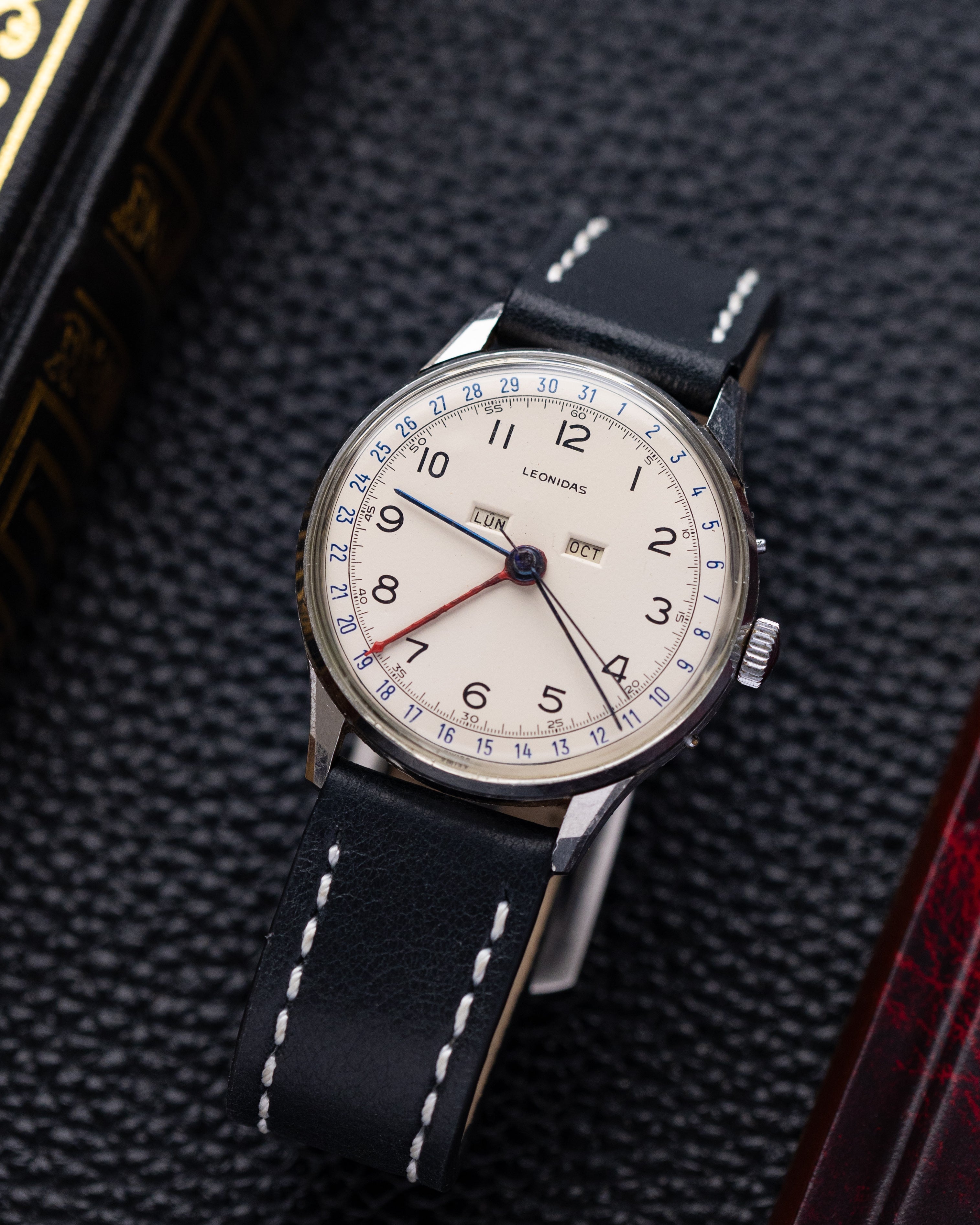 Leonidas Triple Calendar Chronograph watch with Oversize case - DuMarko