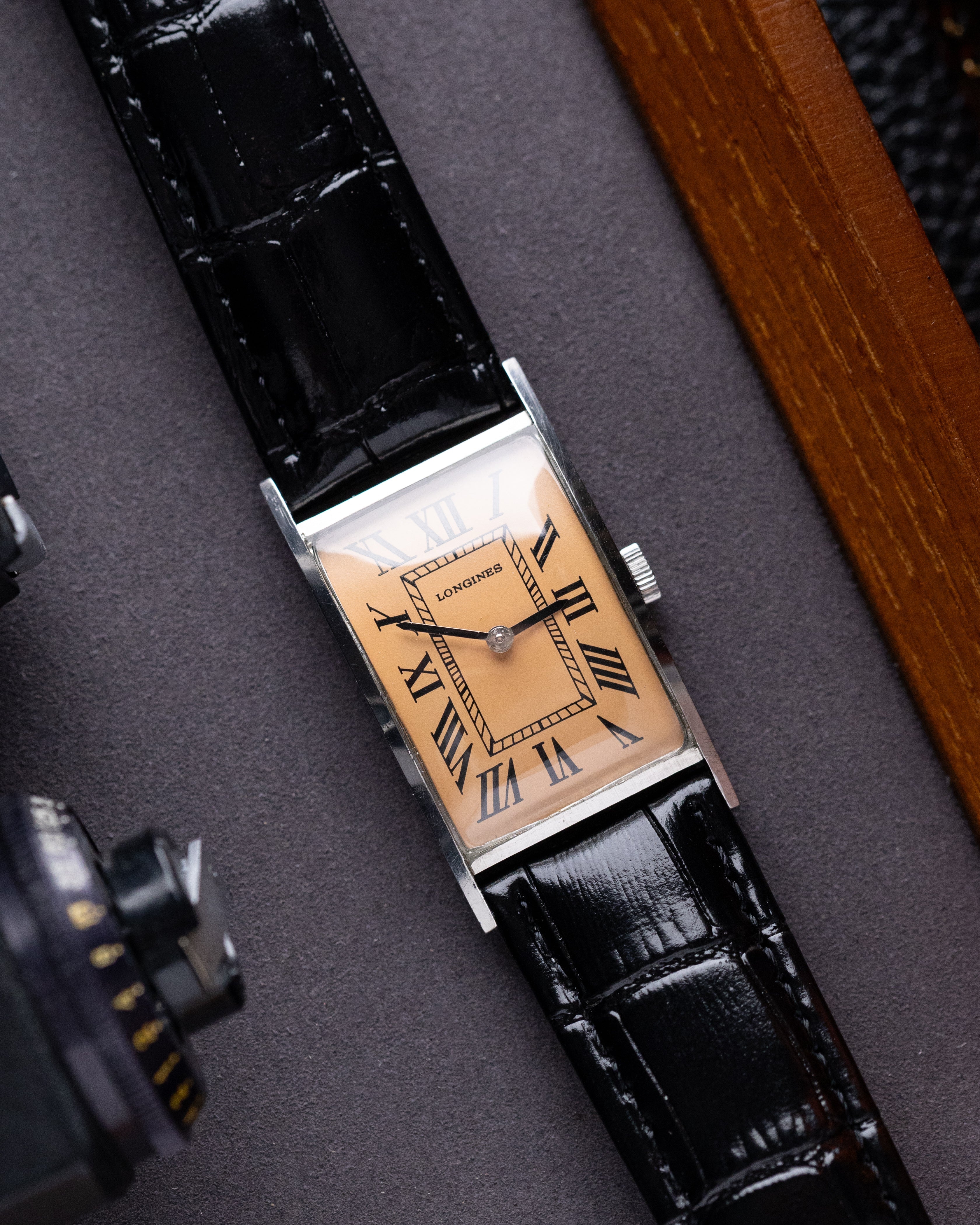 Longines Art Deco Tank, Salmon Dial, Swiss Made, Vintage Rectangular watch from 1967 - DuMarko
