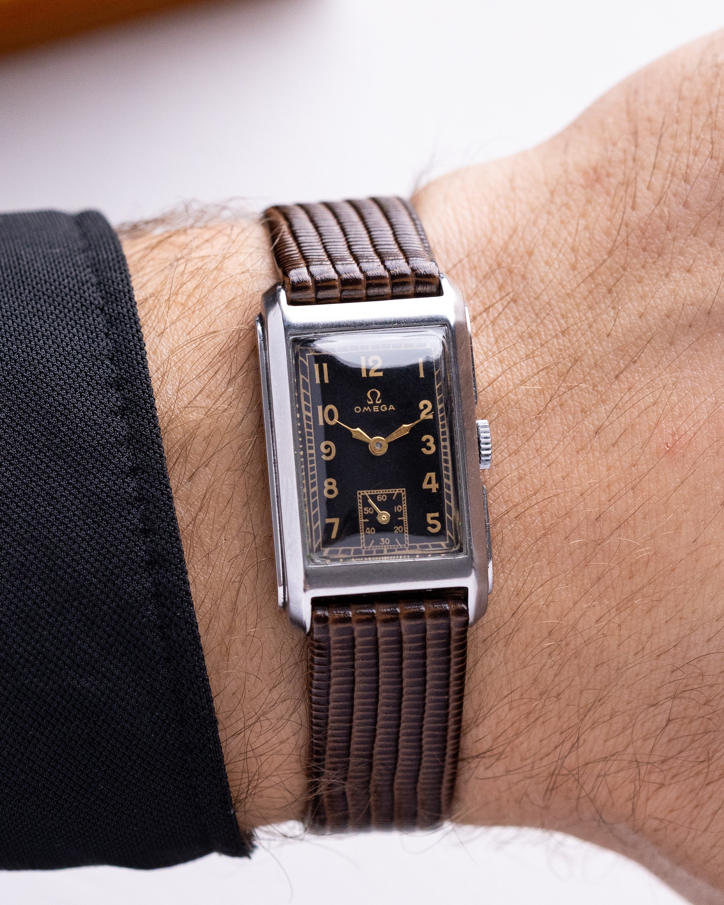 Omega Art Deco Tank, Vintage Swiss watch, Black Gilt Dial, Cal. T17 from 1930’s - DuMarko
