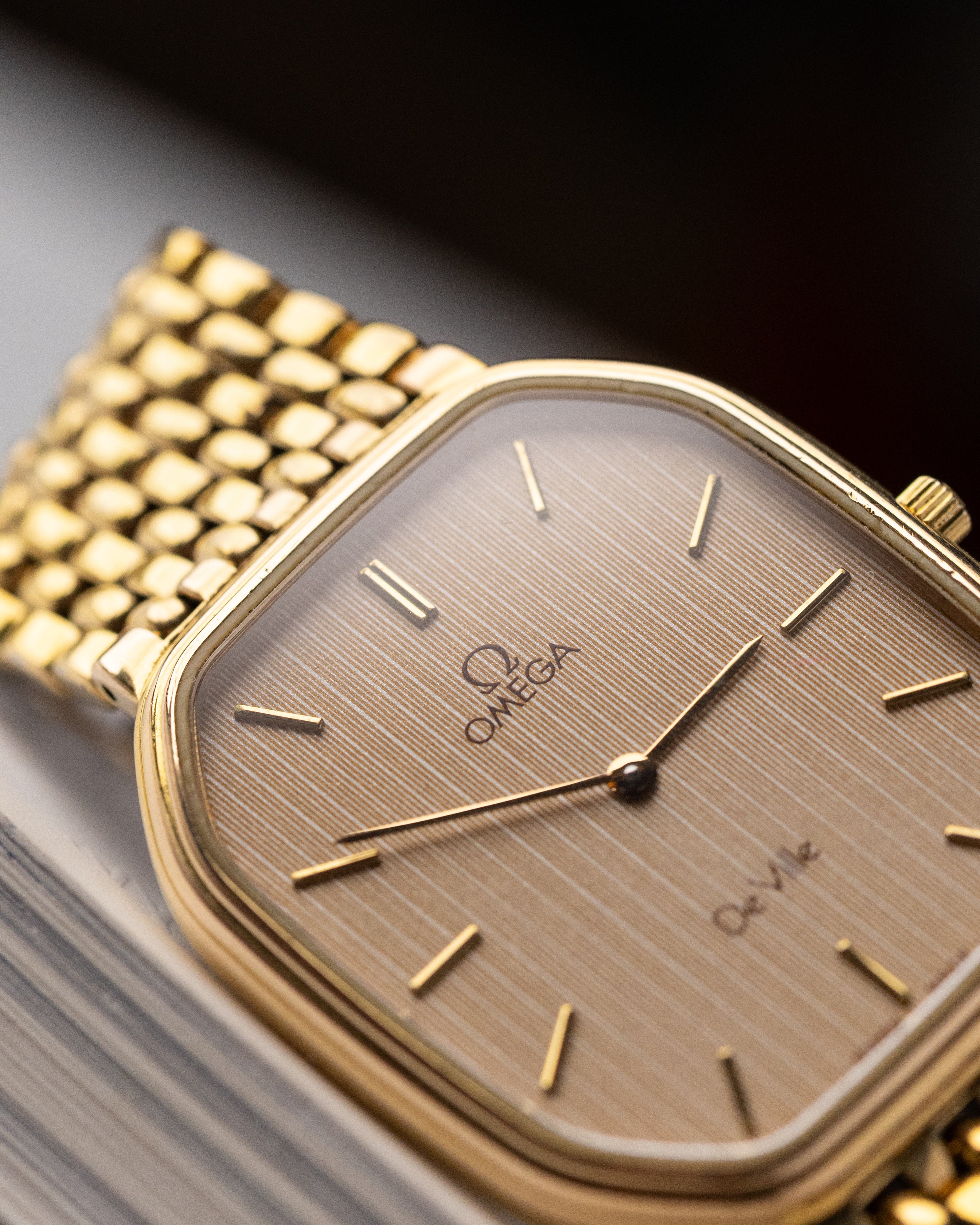 Omega De Ville Tank, Elegant dress watch, Stripped Dial, Cal. 1377 from 1982 - DuMarko