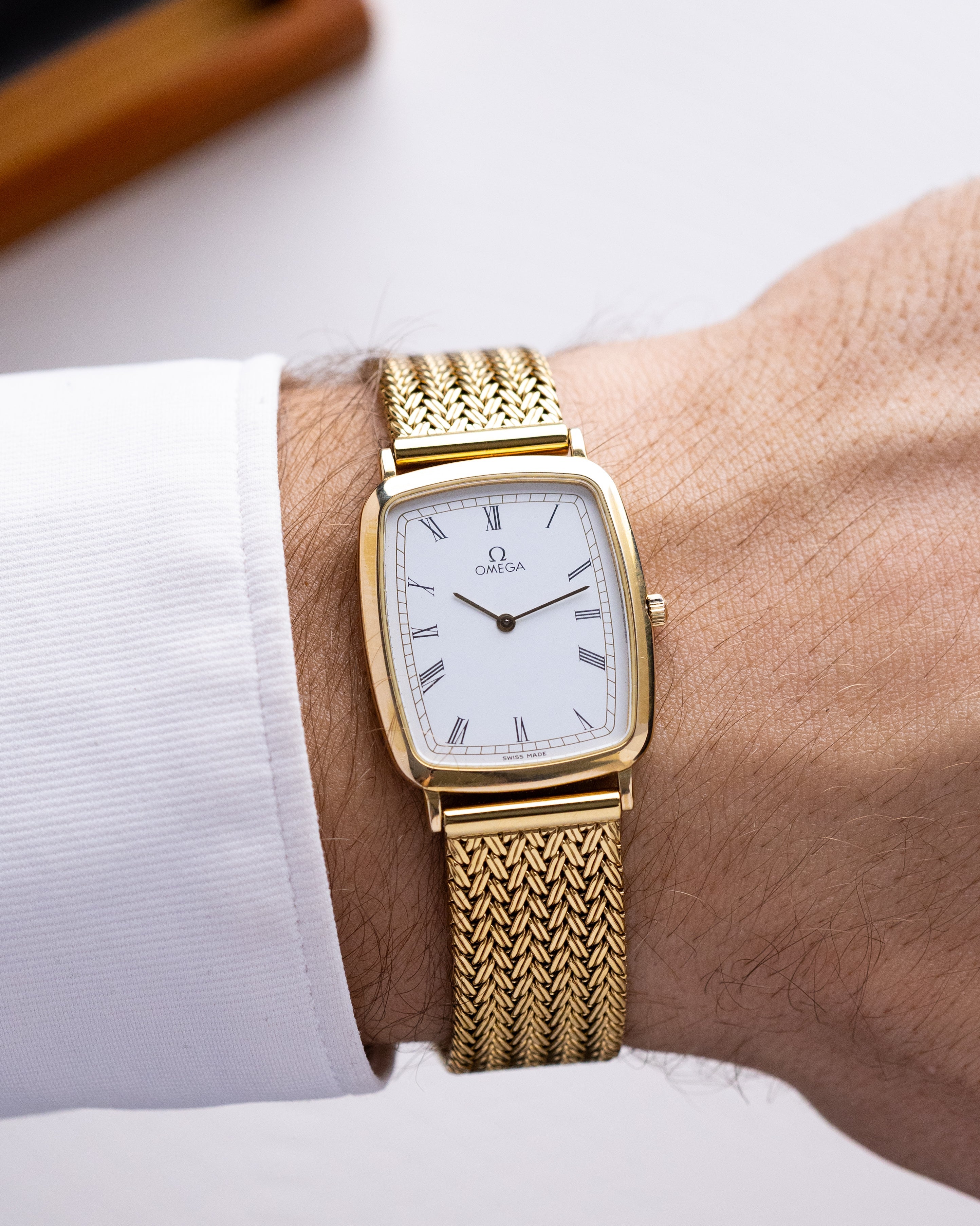 Omega De Ville, Vintage Quartz Watch, Extra Slim Dress Case from 1986 - DuMarko