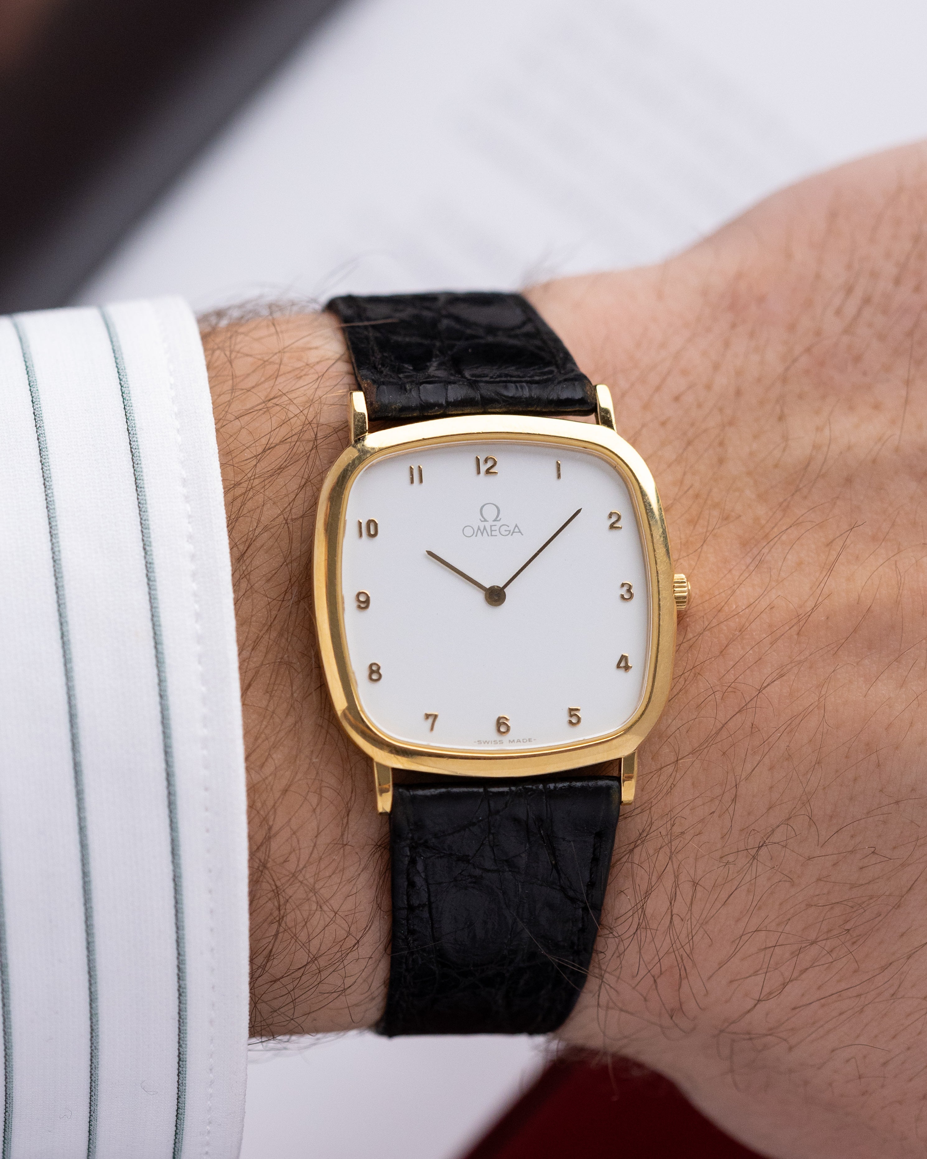 Omega De Ville, Vintage Quartz Watch, Extra Slim Dress Case from 1986 - DuMarko