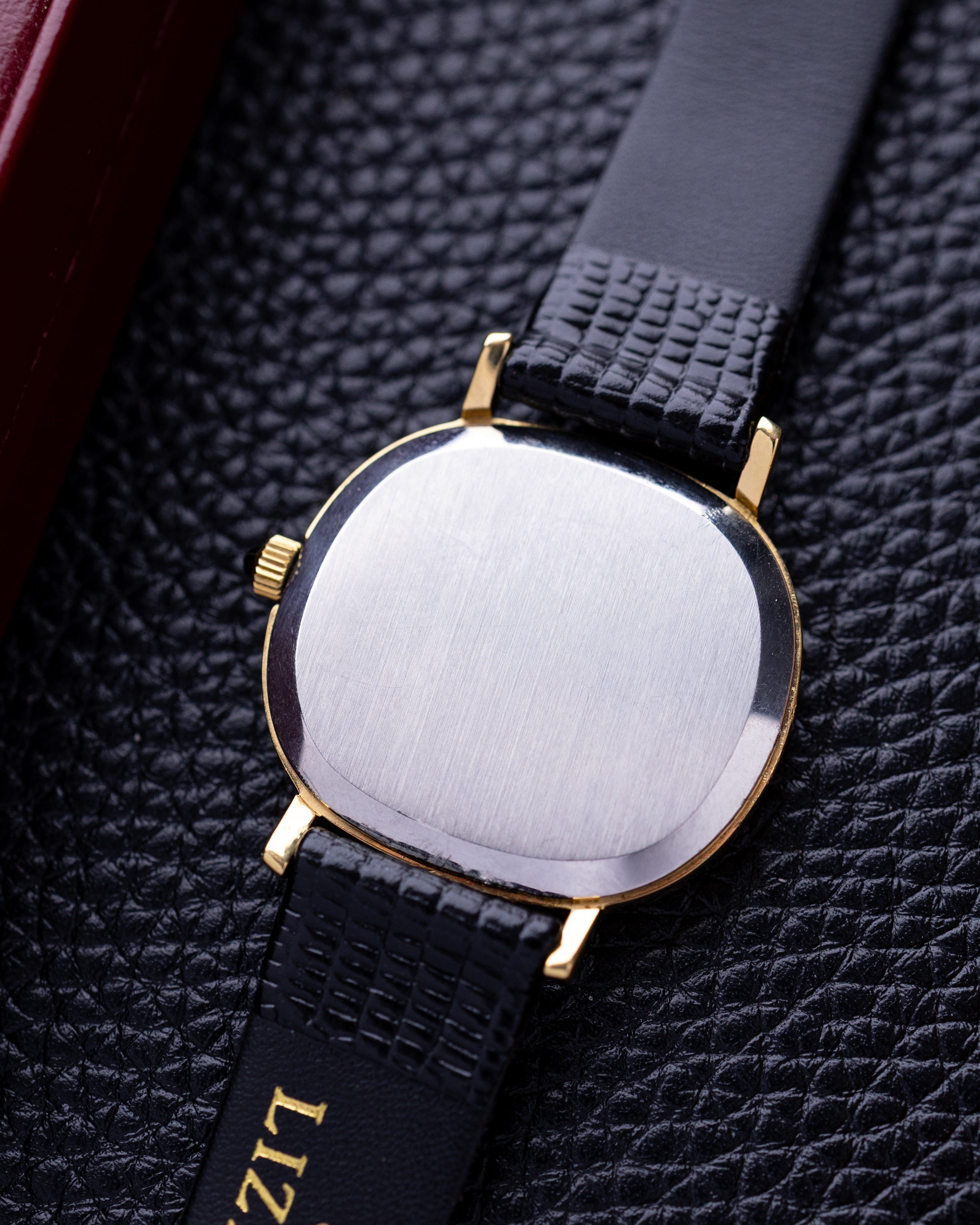 Omega De Ville, Vintage Swiss Dress Luxury Watch, Cushion/Pillow case, Ref 111.0133 from 1977 - DuMarko