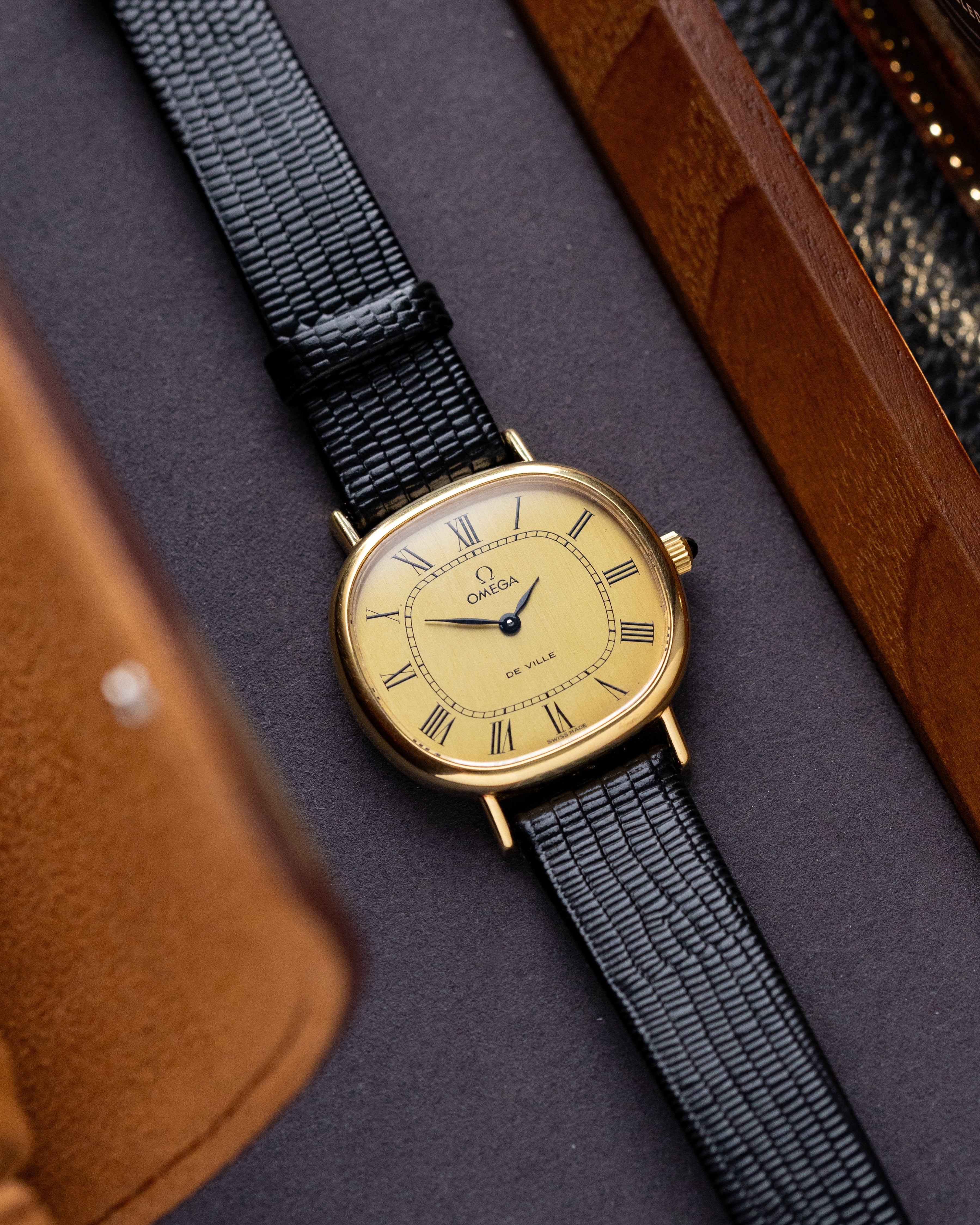 Omega De Ville, Vintage Swiss Dress Luxury Watch, Cushion/Pillow case, Ref 111.0133 from 1977 - DuMarko