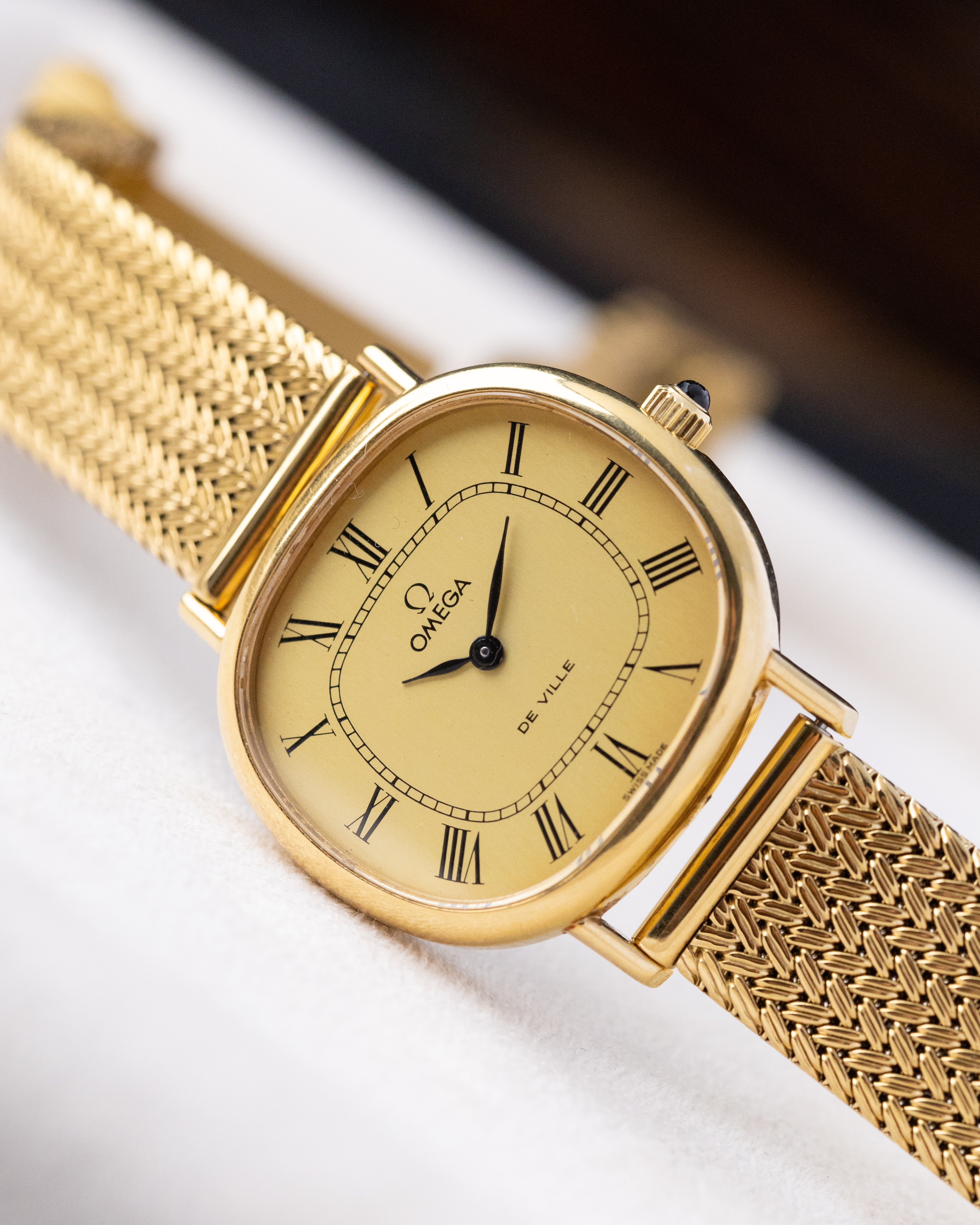 Omega De Ville, Vintage Swiss Dress Watch, Cushion/Pillow case, Ref 111.0133 from 1977 - DuMarko