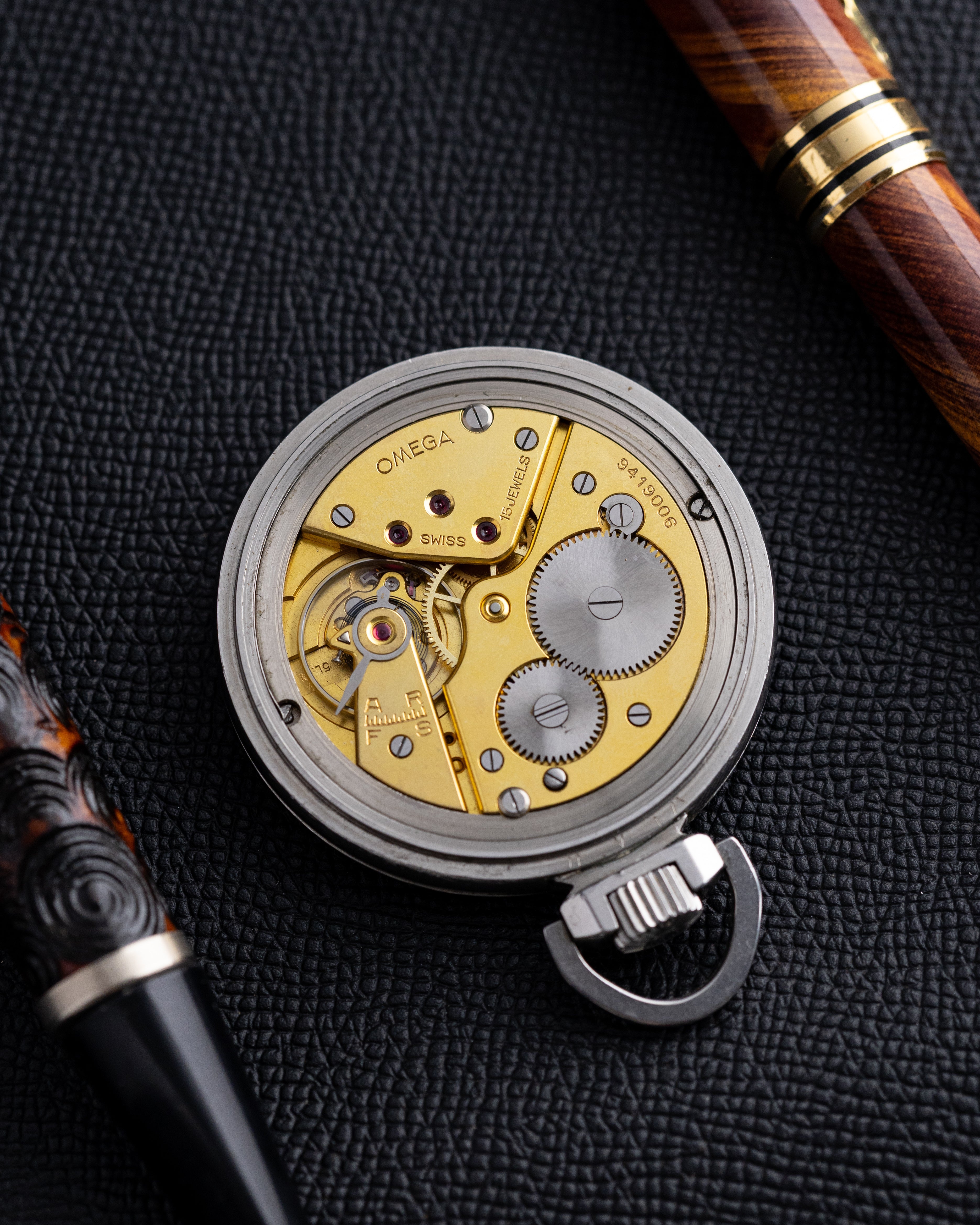 Omega "Étanche" Vintage Swiss Waterproof Pocket Watch, Cal. 38.5L.T1, Two - Tone Dial from 1939 - DuMarko