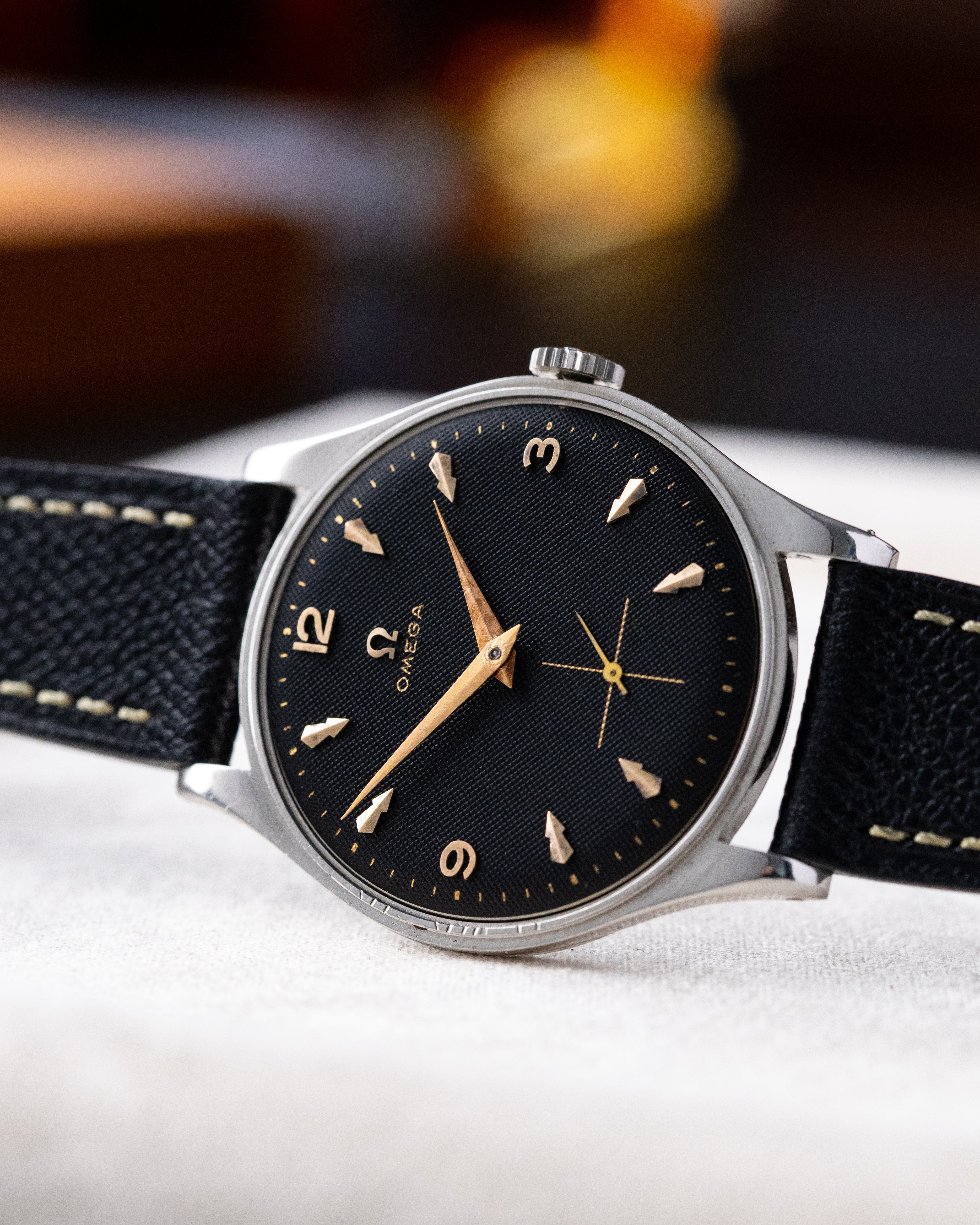 Omega Jumbo, Black Gilded Honeycomb Crosshair Dial, Vintage Swiss Watch from 1954 - DuMarko