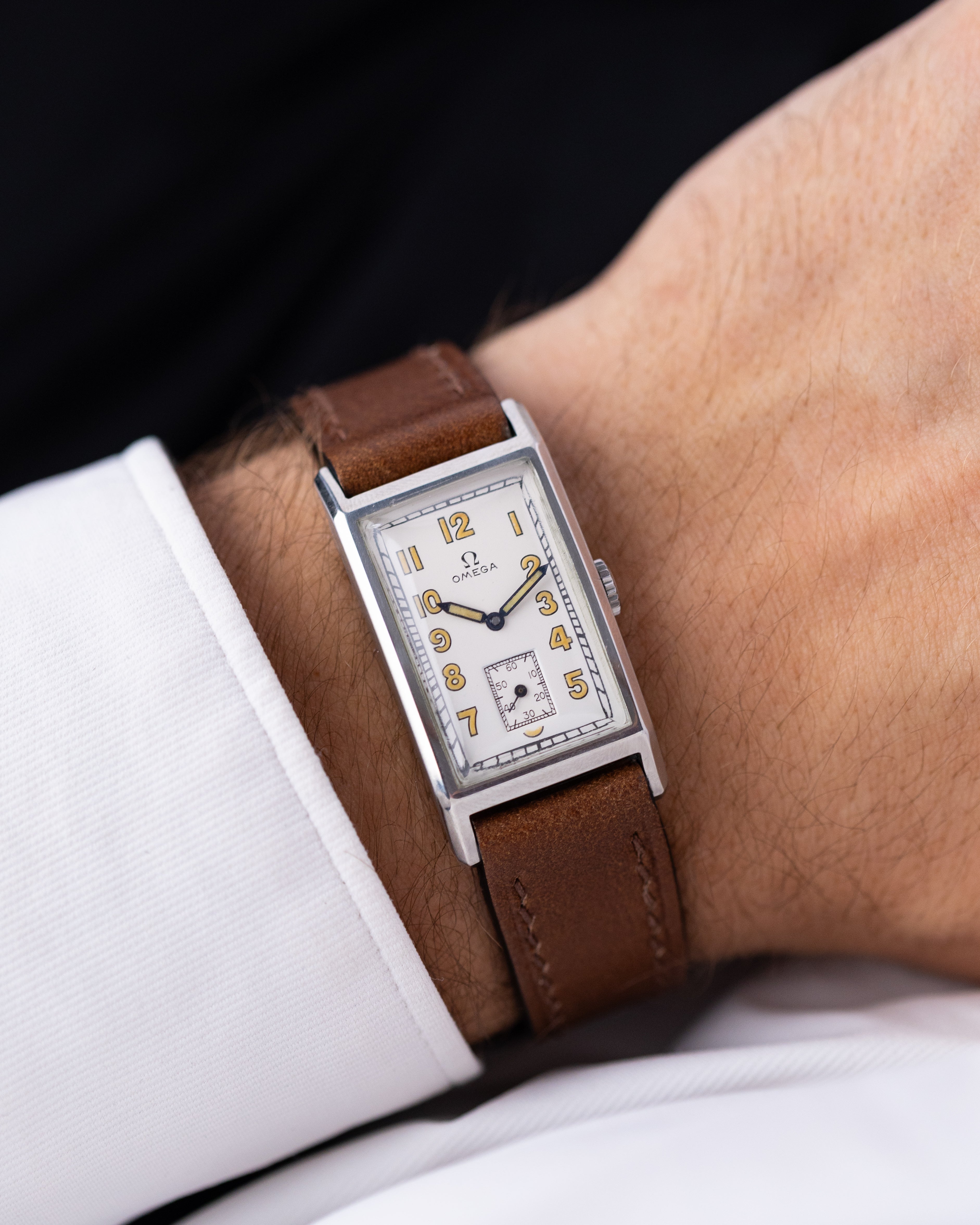 Omega Rectangular Tank, Vintage Art Deco Watch from 1930s, Cal. T17, Swiss Watch - DuMarko