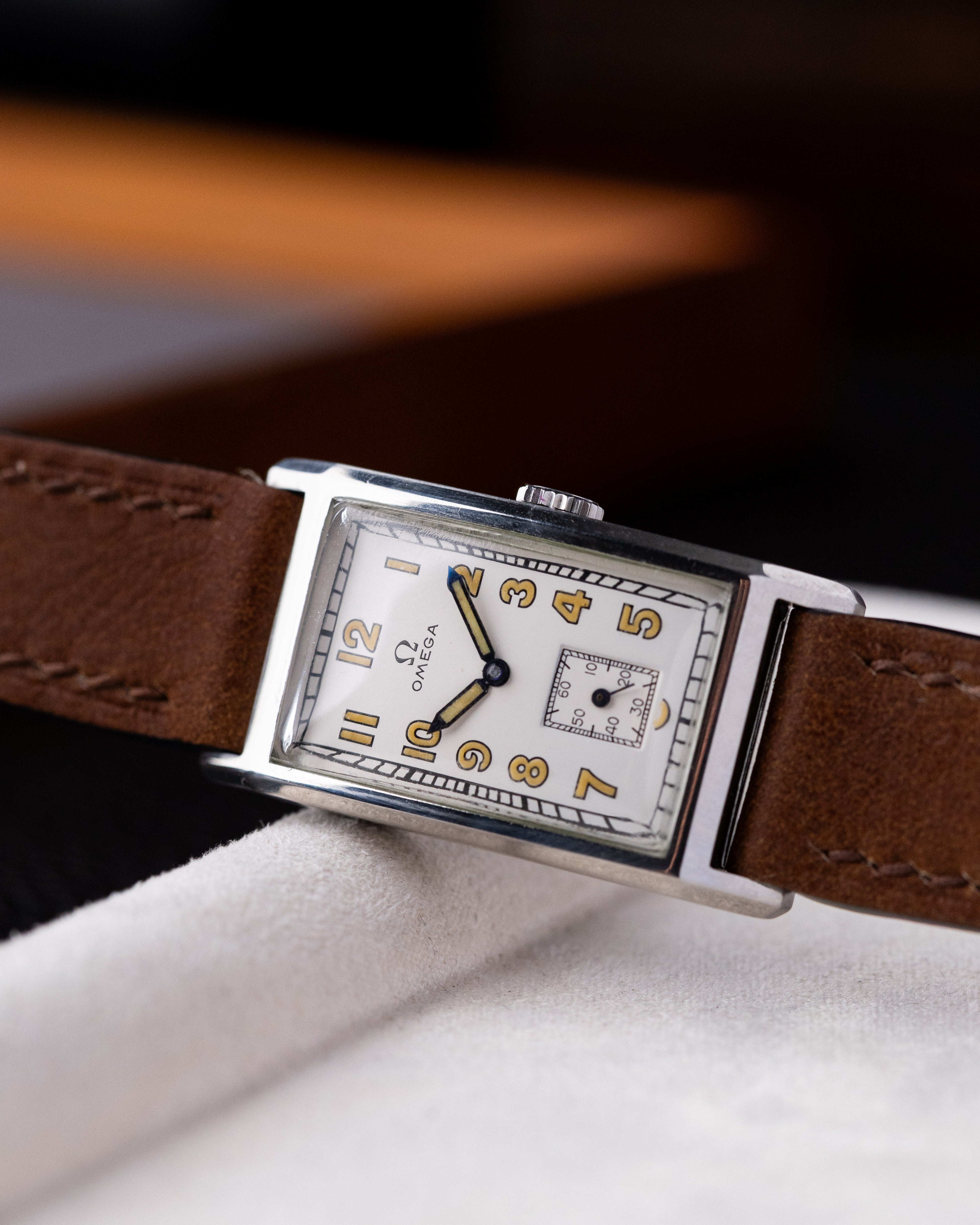 Omega Rectangular Tank, Vintage Art Deco Watch from 1930s, Cal. T17, Swiss Watch - DuMarko