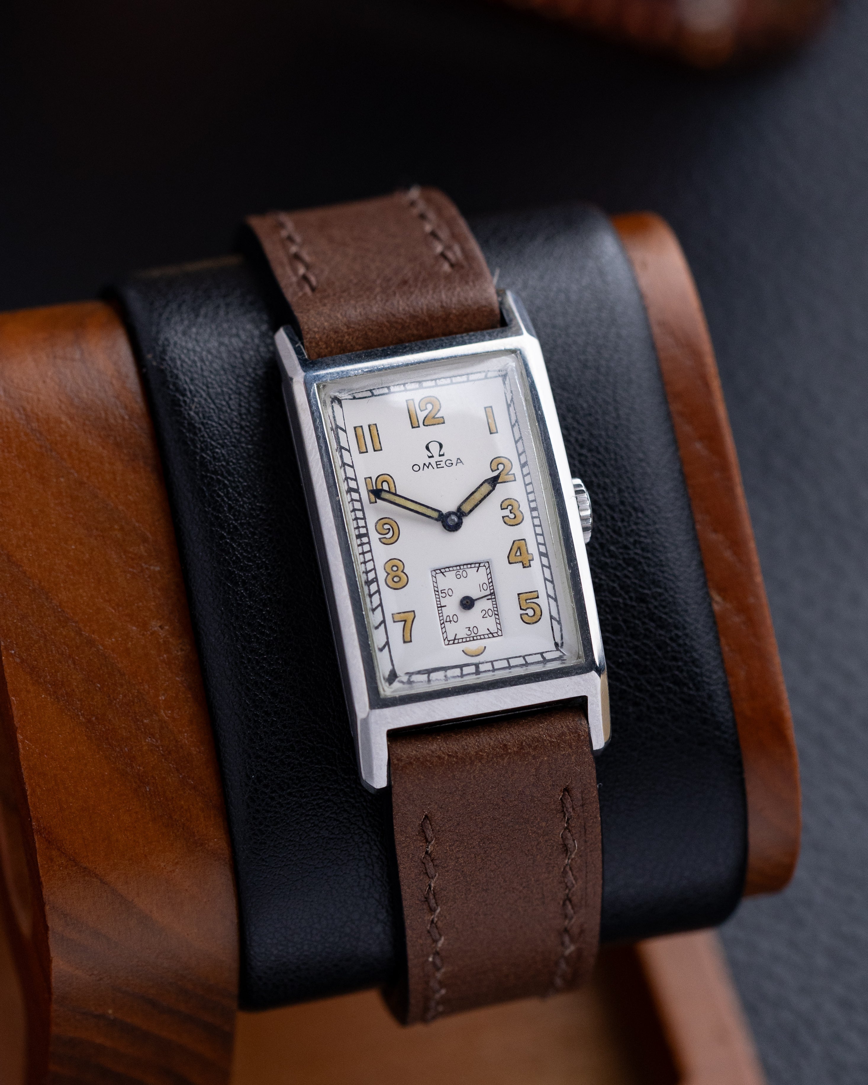 Omega Rectangular Tank, Vintage Art Deco Watch from 1930s, Cal. T17, Swiss Watch - DuMarko