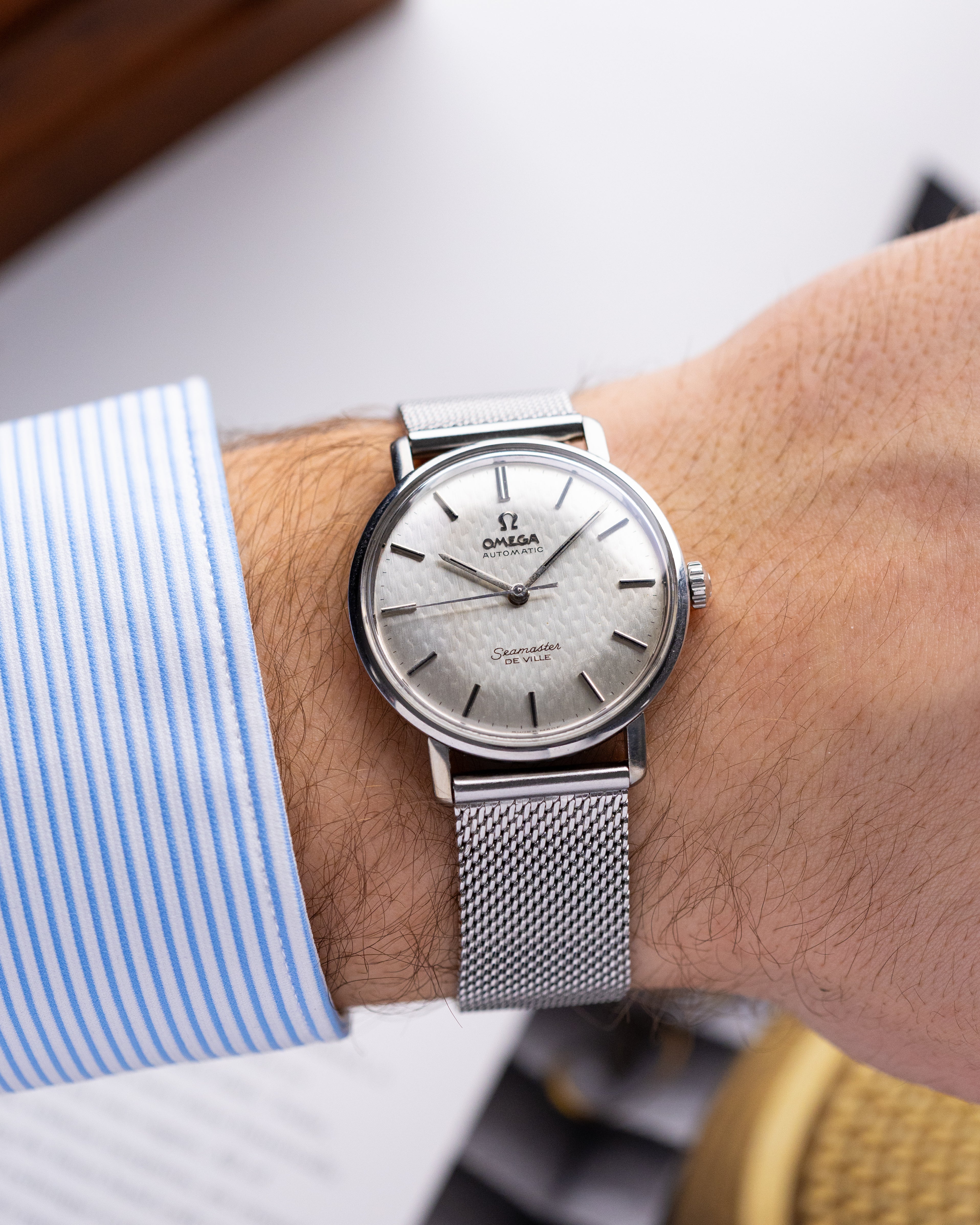 Omega Seamaster De Ville Ref. 165.020, Cal. 552, Linen Dial,Monocoque Case, Vintage Swiss Watch - DuMarko