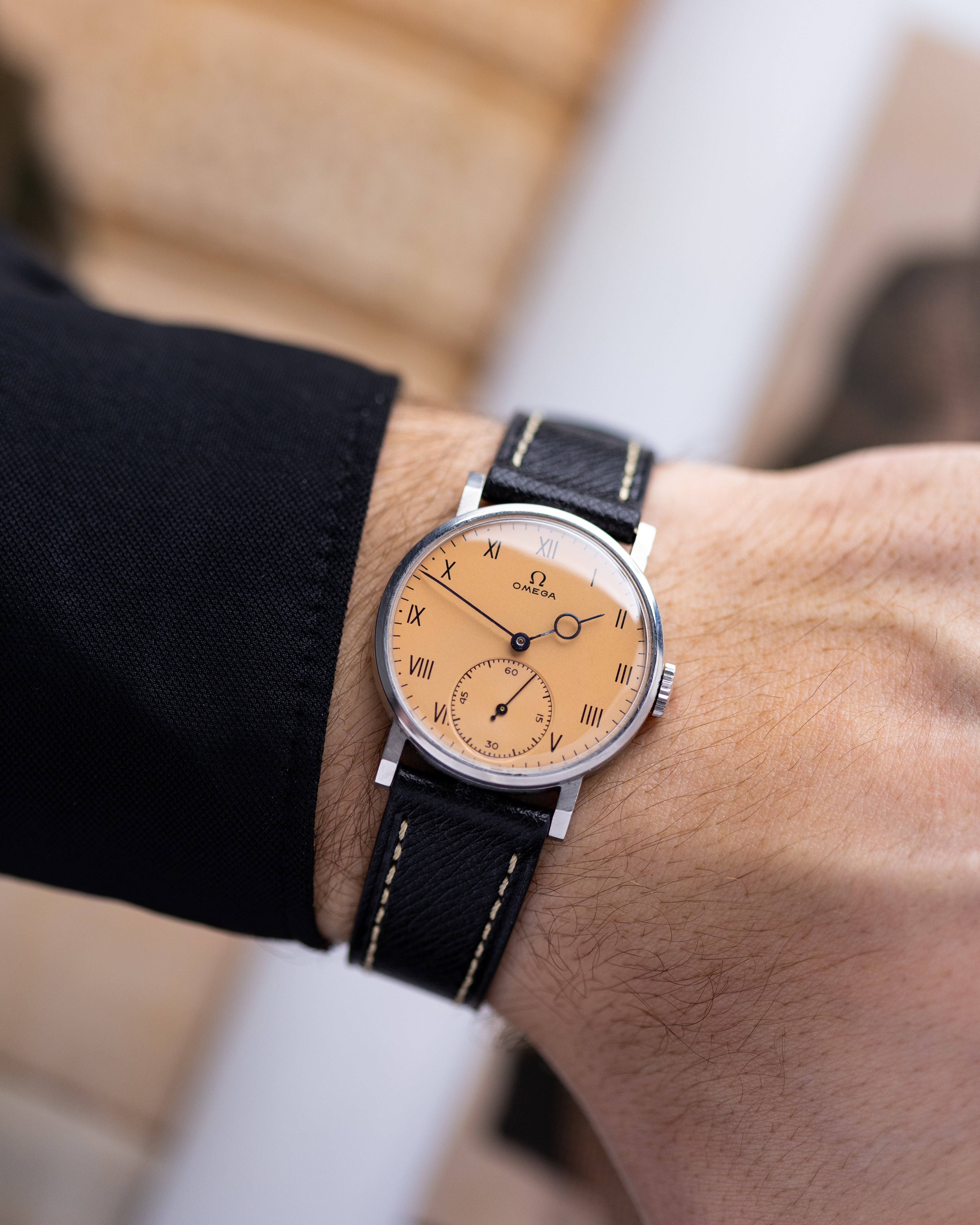 Omega Vintage Art Deco dress watch, Pontife hands, Cal. 30T2, Swiss Made, Salmon Dial from 1939 - DuMarko