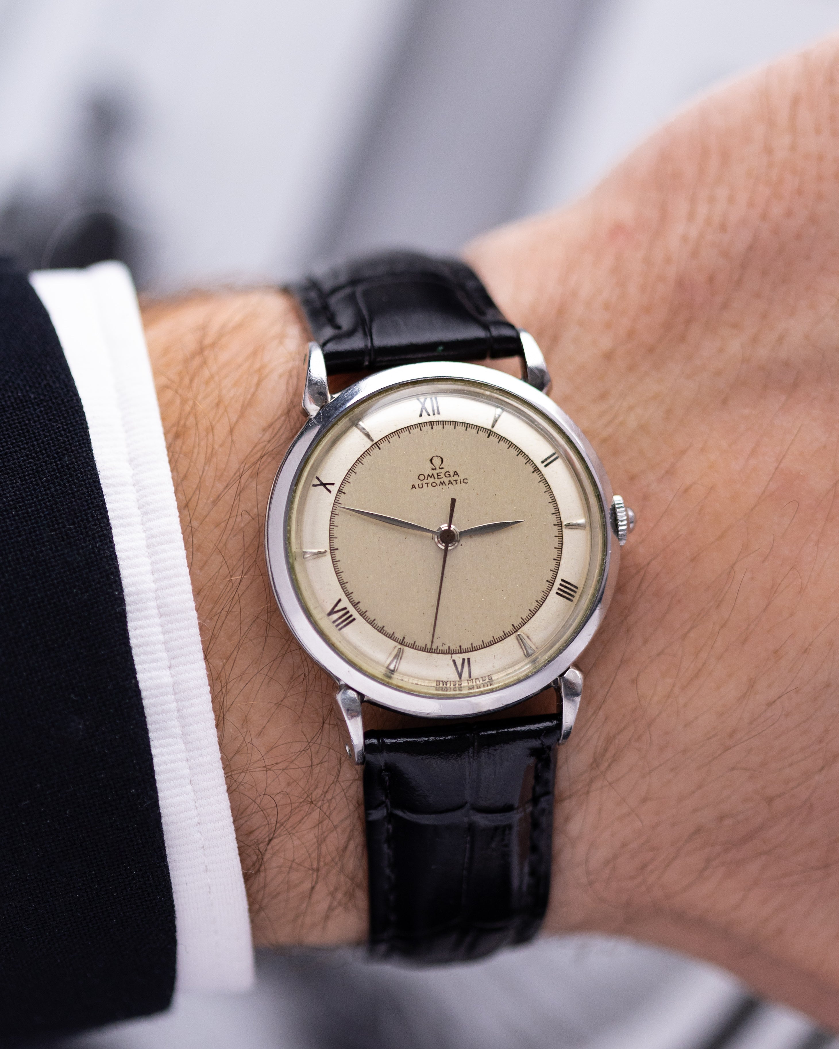 Omega Vintage Swiss Watch, Automatic Bumper 28.10 RA, Ref. 2445 - 1, Two - tone dial from 1944 - DuMarko