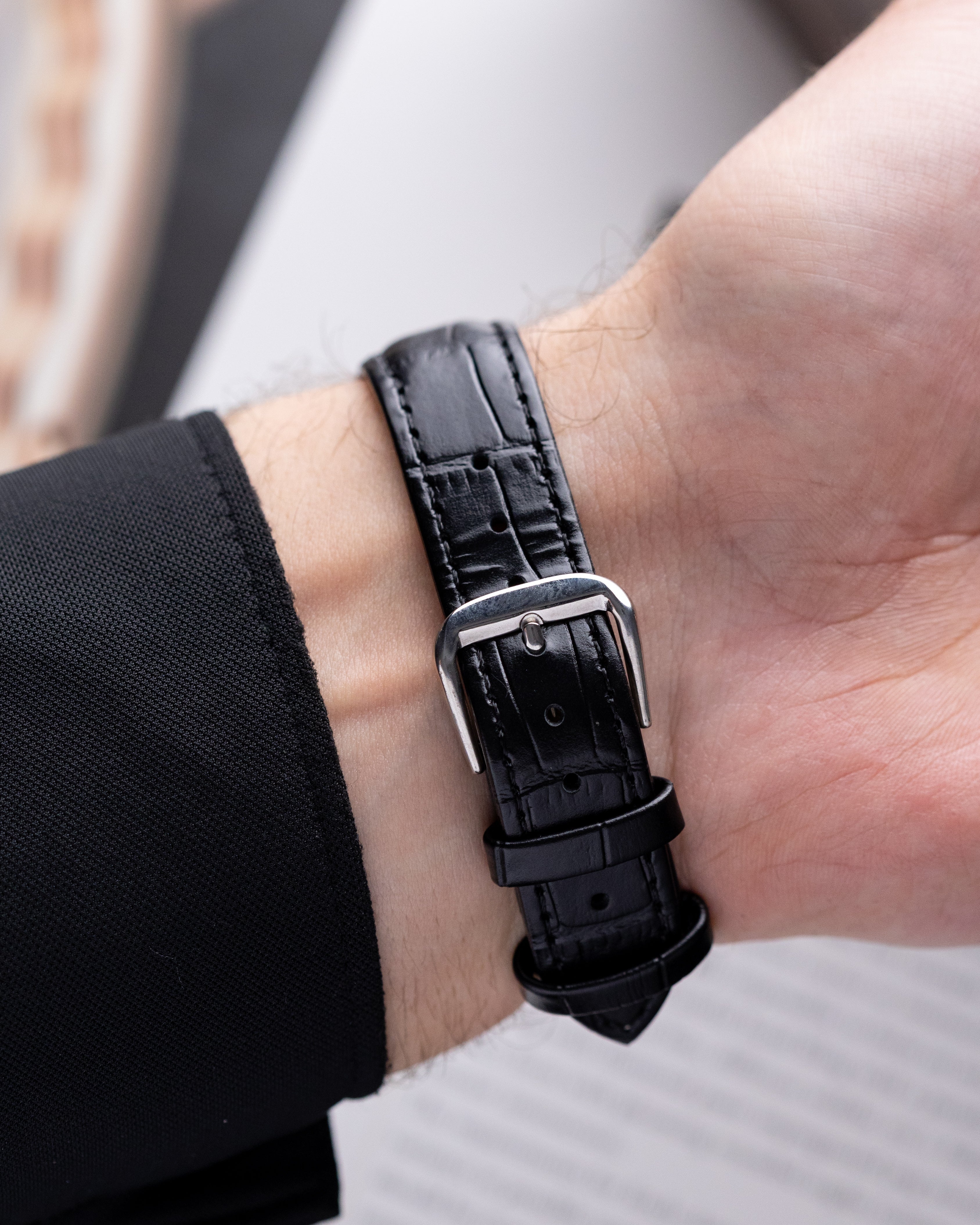 Omega Vintage Swiss Watch, Automatic Bumper, Ref. 2398, Black gilt dial - DuMarko