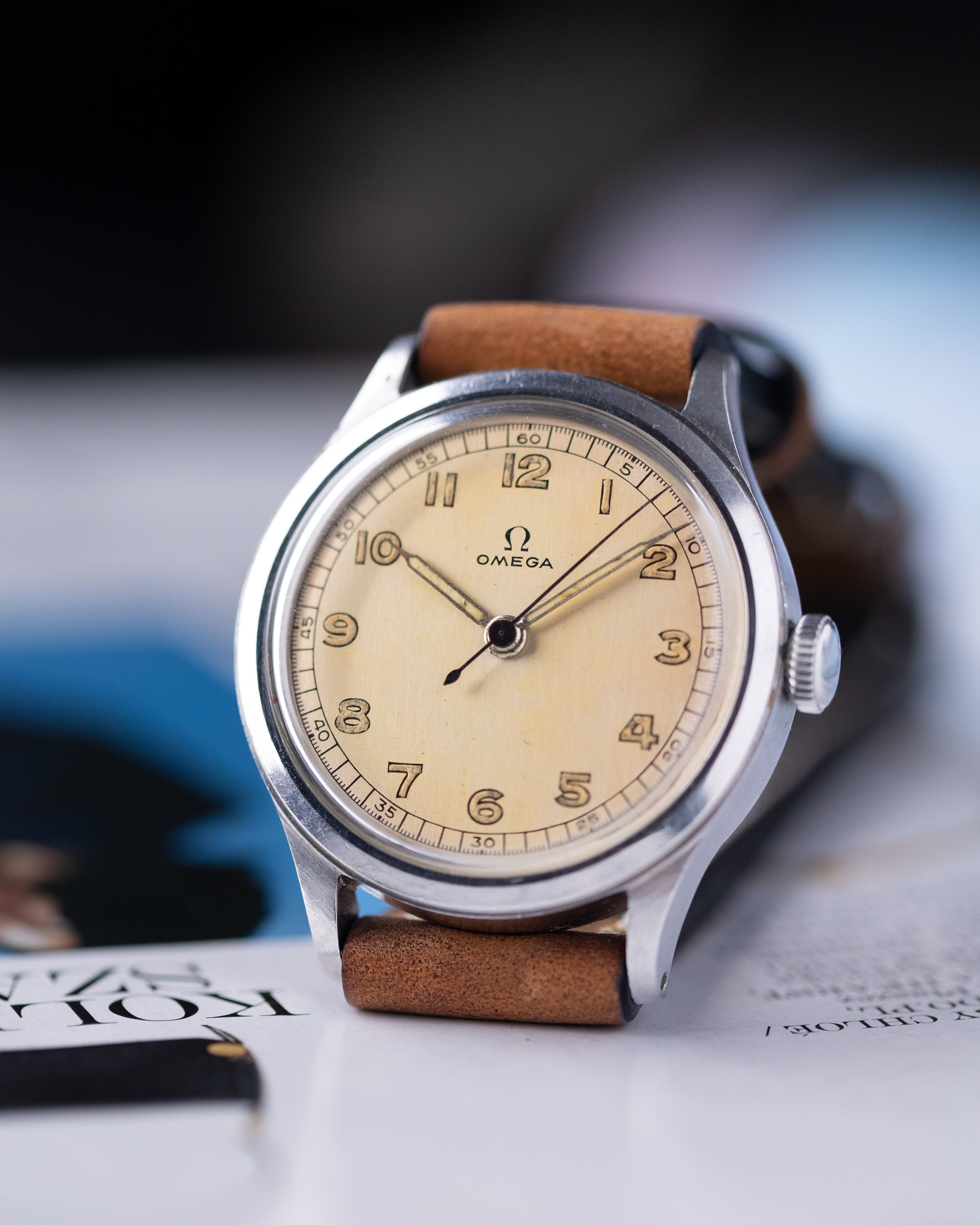 Omega Vintage Swiss watch, Radium Dial, Ref. 2179/2, Cal. 20 F from 1945 - DuMarko