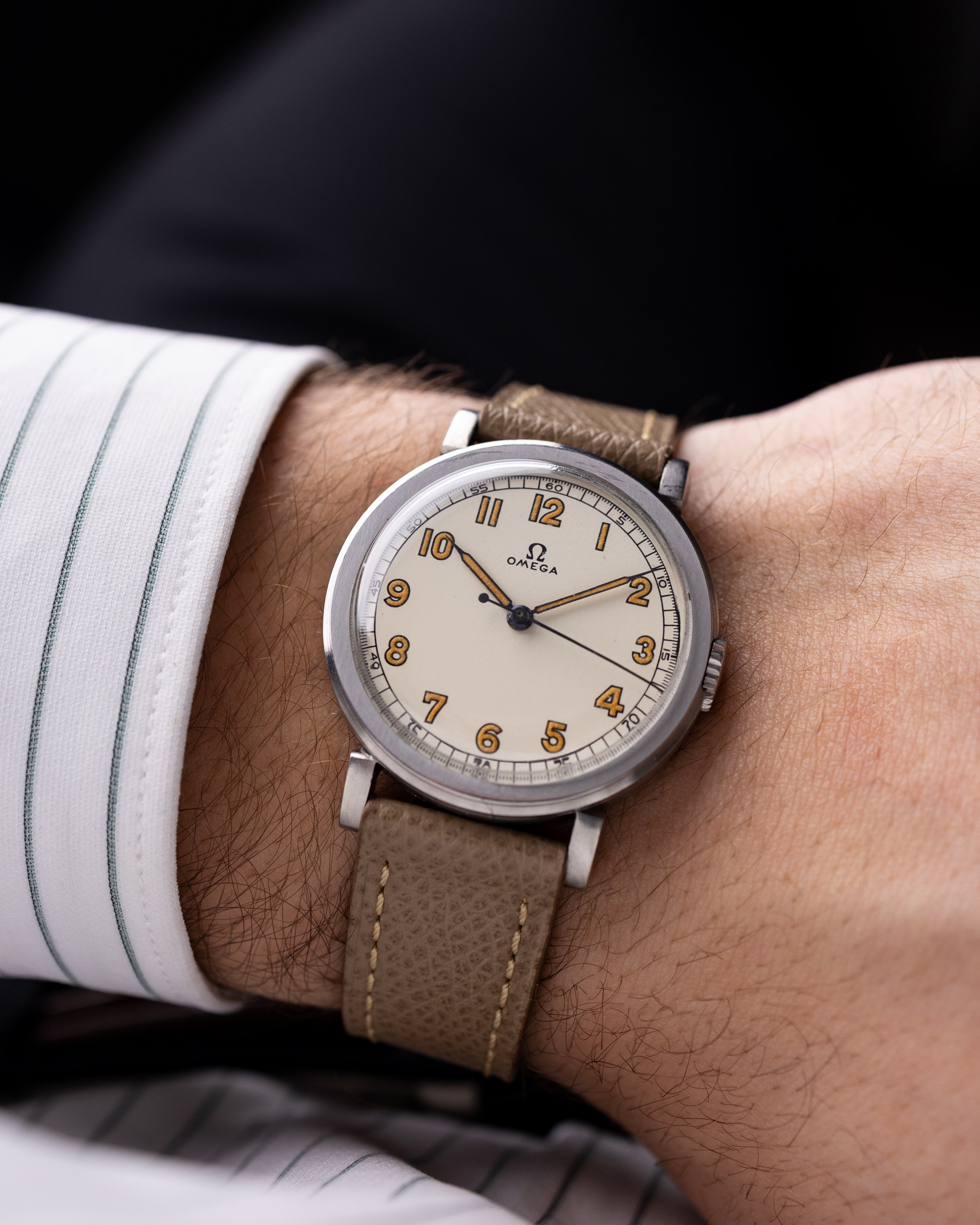 Omega Vintage Swiss Watch, Rare Stepped 35 mm case, Cal. 23.4 SC from 1930's - DuMarko