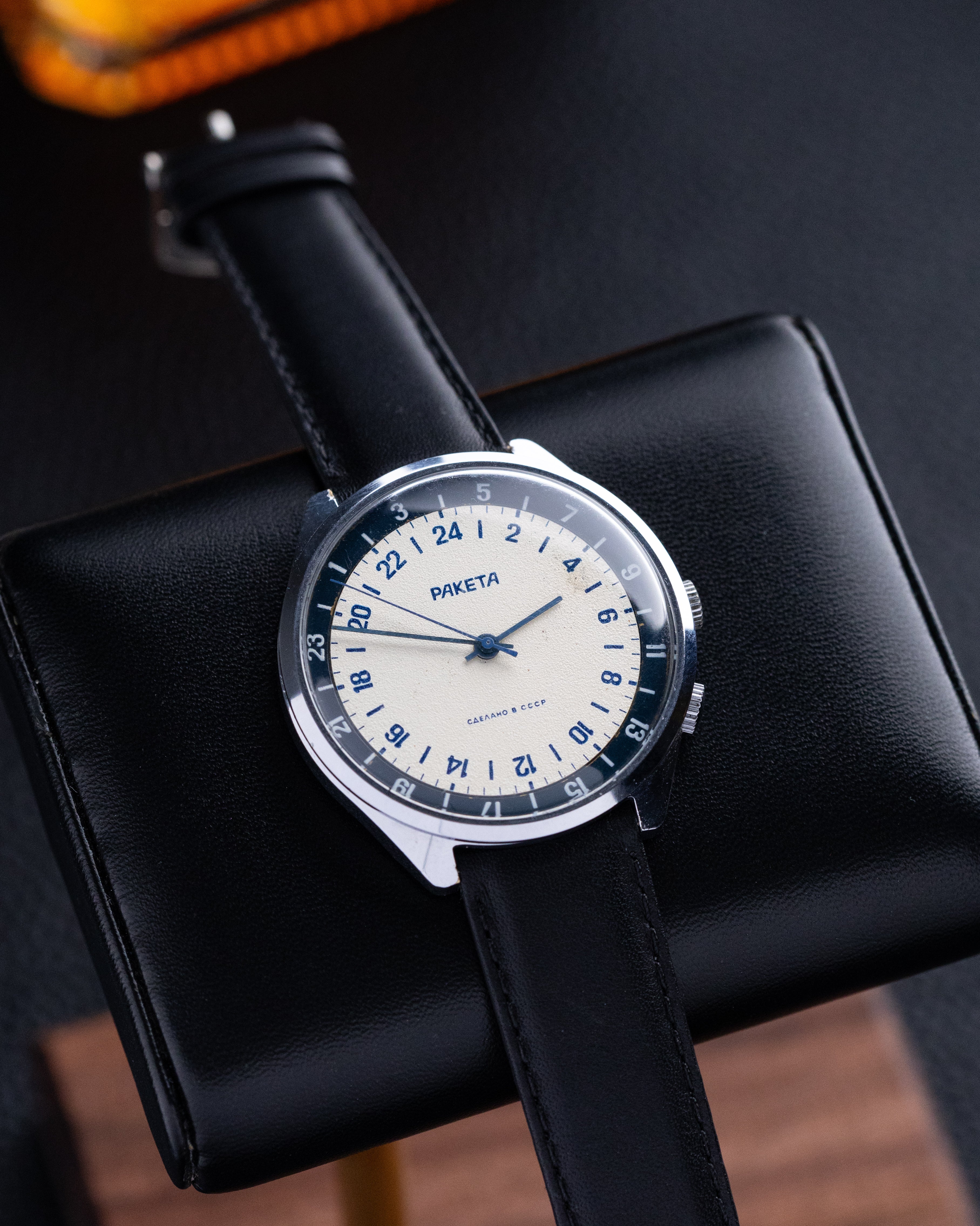 Raketa Vintage. Soviet Watch 24 hours, Original dial, Oversize case 40 mm from 1970's - DuMarko