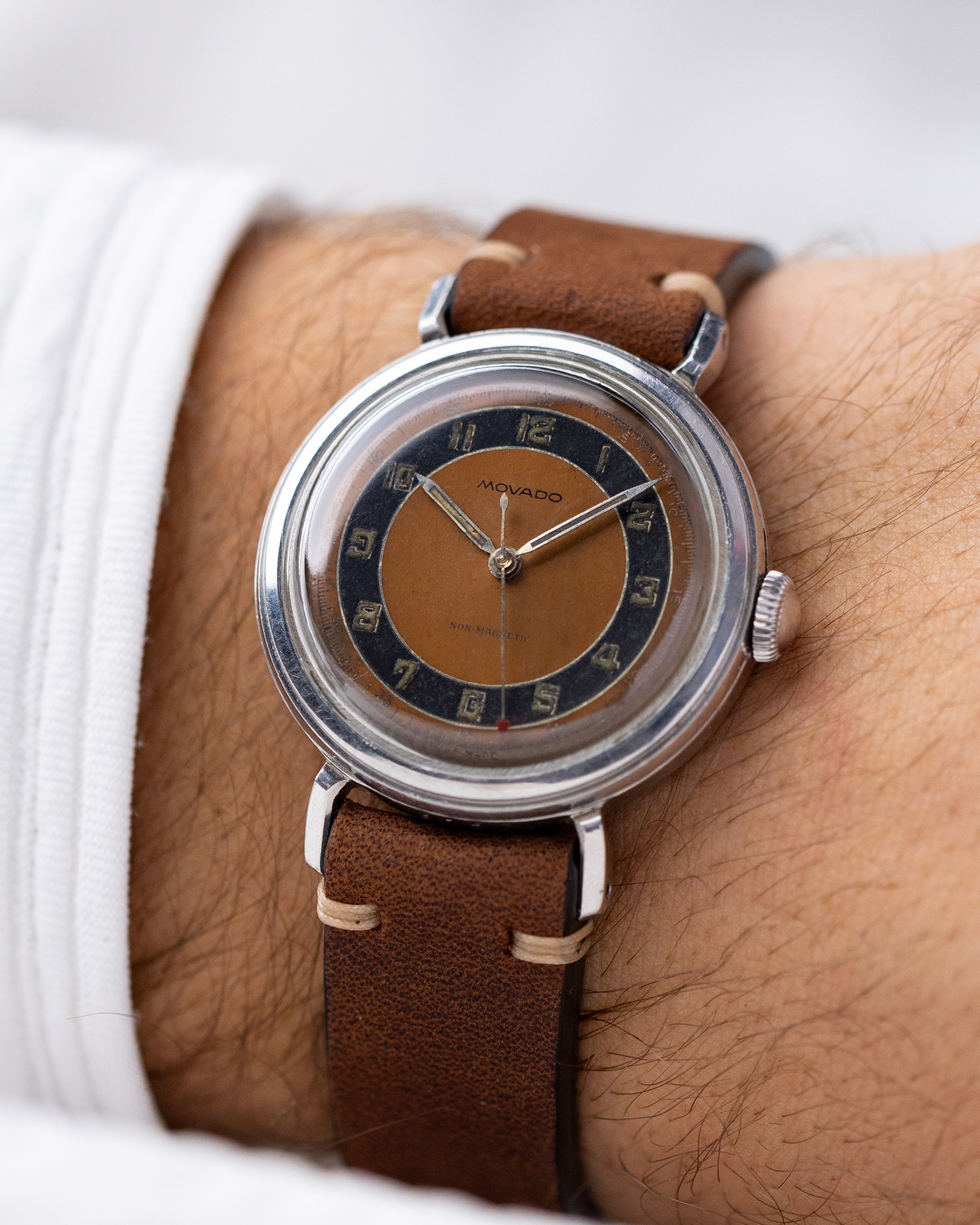 Rare Vintage Movado Calatrava in 32,5 mm Borgel case, Two - tone dial, Military Swiss Watch from 1940's - DuMarko