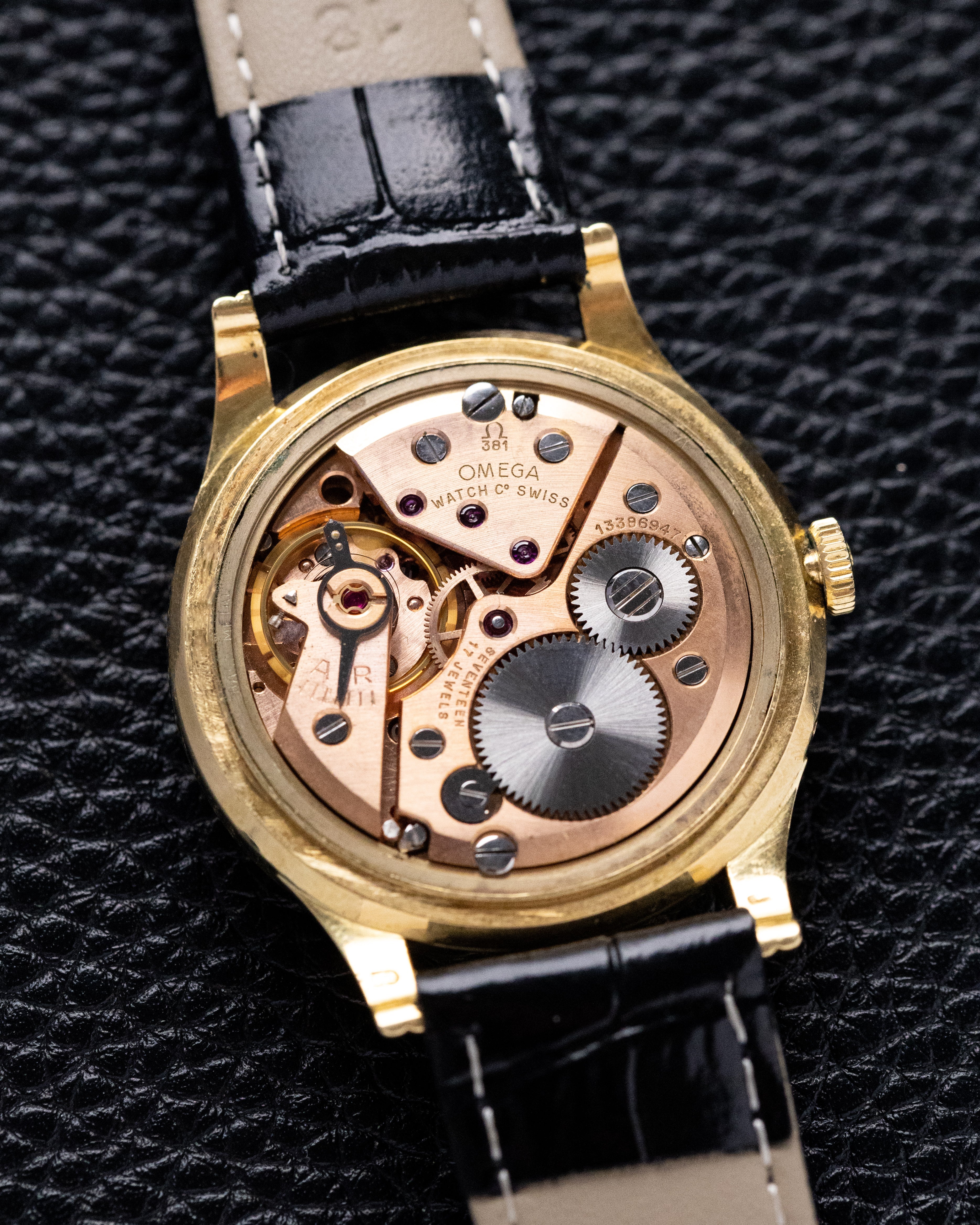 Rare Vintage Omega Cosmic, Swiss Watch, Ref. 2471/2, 18K Solid Gold Case, Triple Calendar Moonphase from 1952 - DuMarko