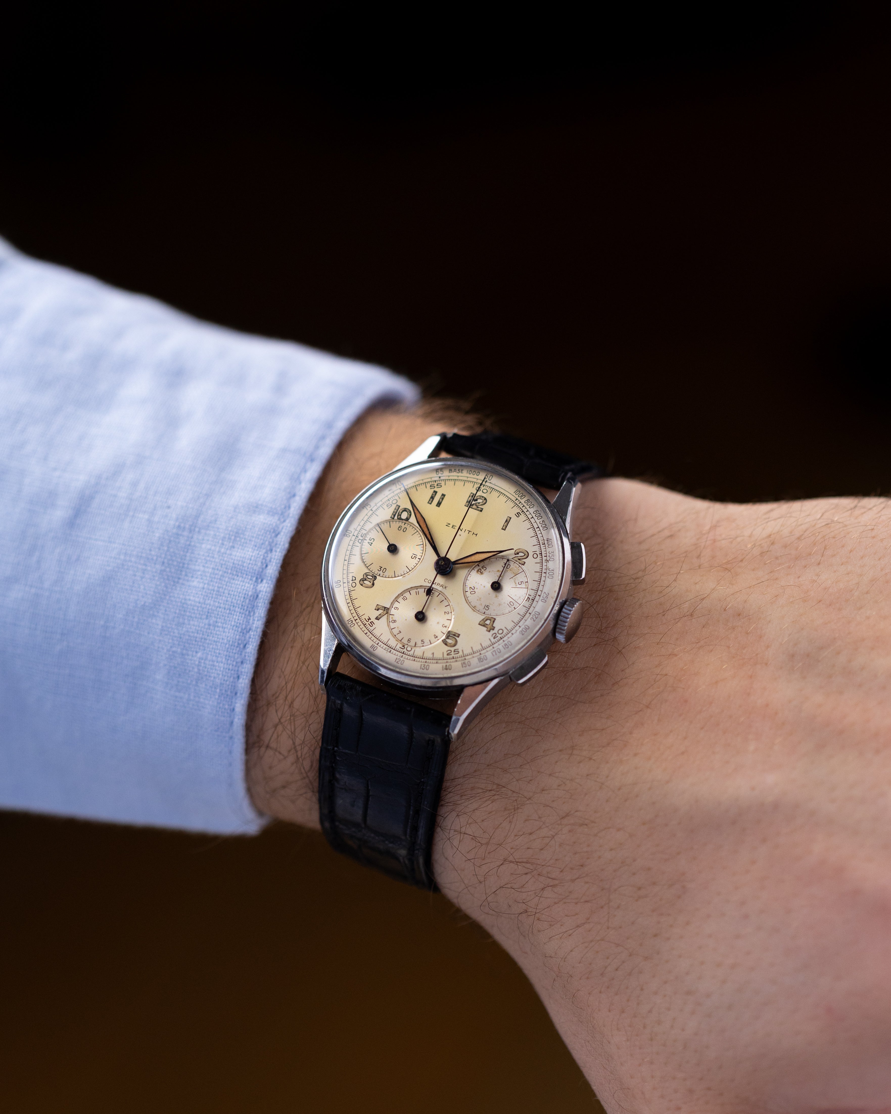 Rare Vintage Zenith/Universal Genève Compax Chronograph, Ref. 22510, Cal. 156, Tri - Register, Cream Patina Dial from 1940s - DuMarko