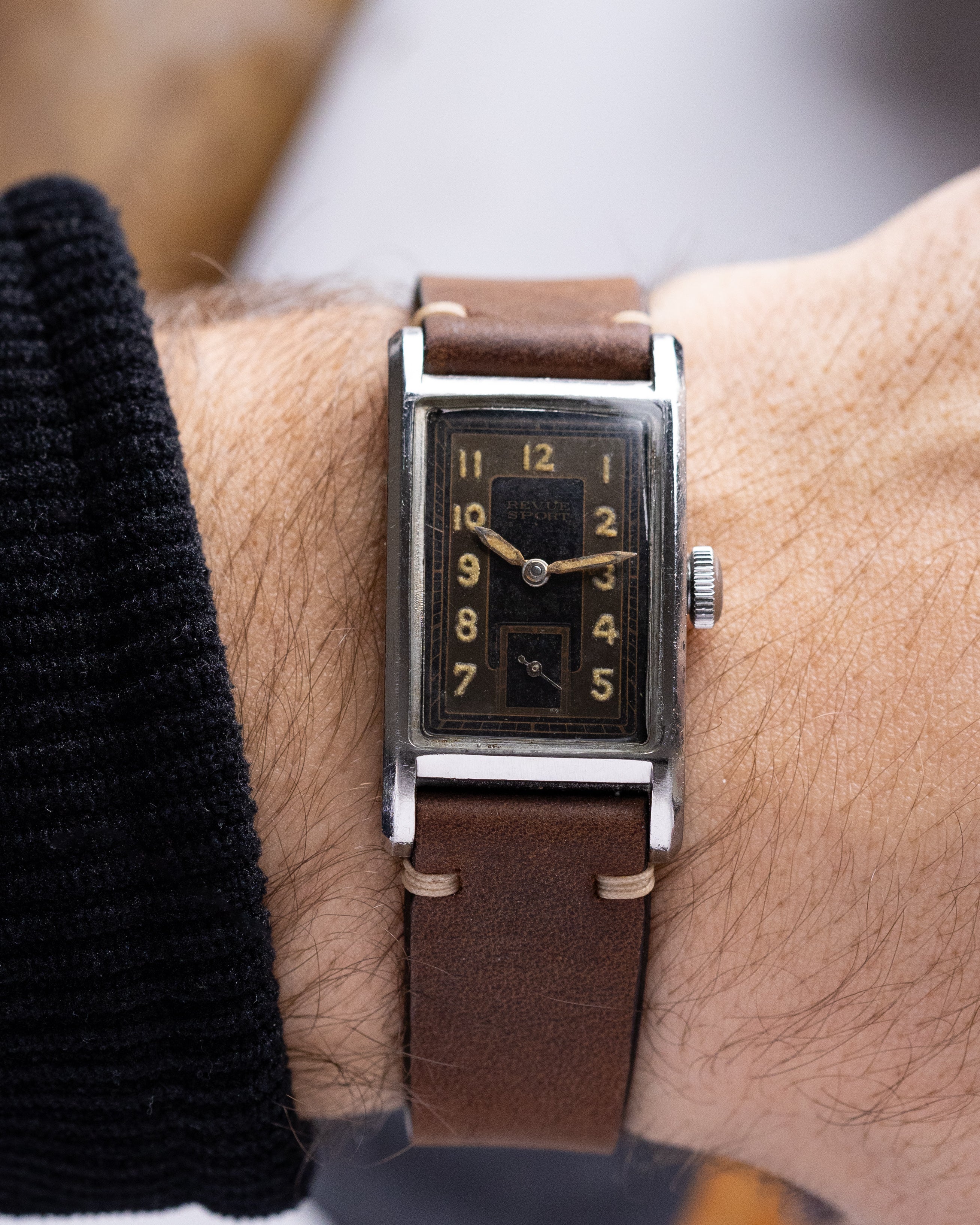 Revue Sport Rectangular Tank, Vintage Swiss watch, Schmitz Frères Case from 1945 - DuMarko