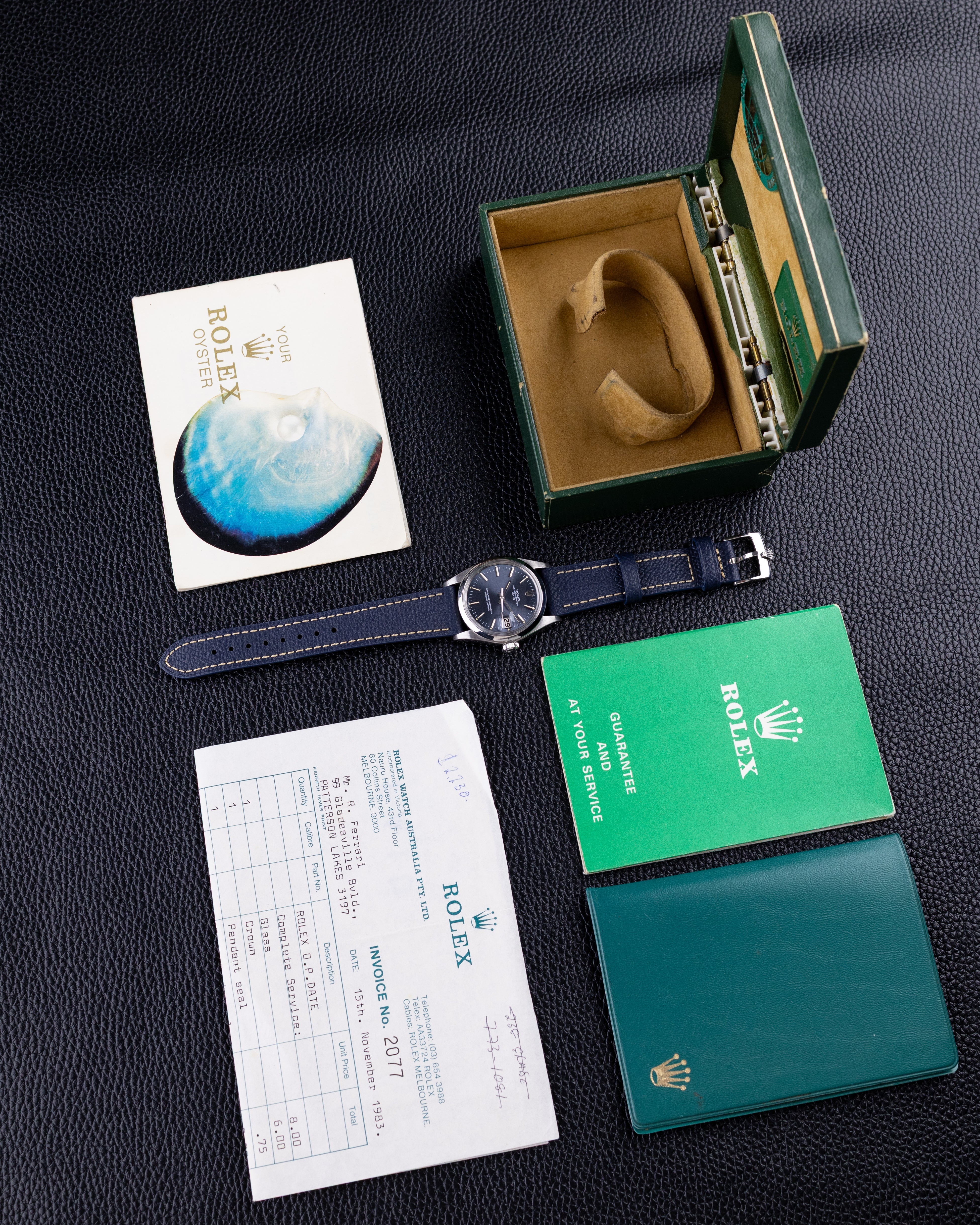 Rolex Vintage Oyster Perpetual Date Ref. 1500, Blue Sunburst Dial, Caliber 1520 from 1970's - DuMarko