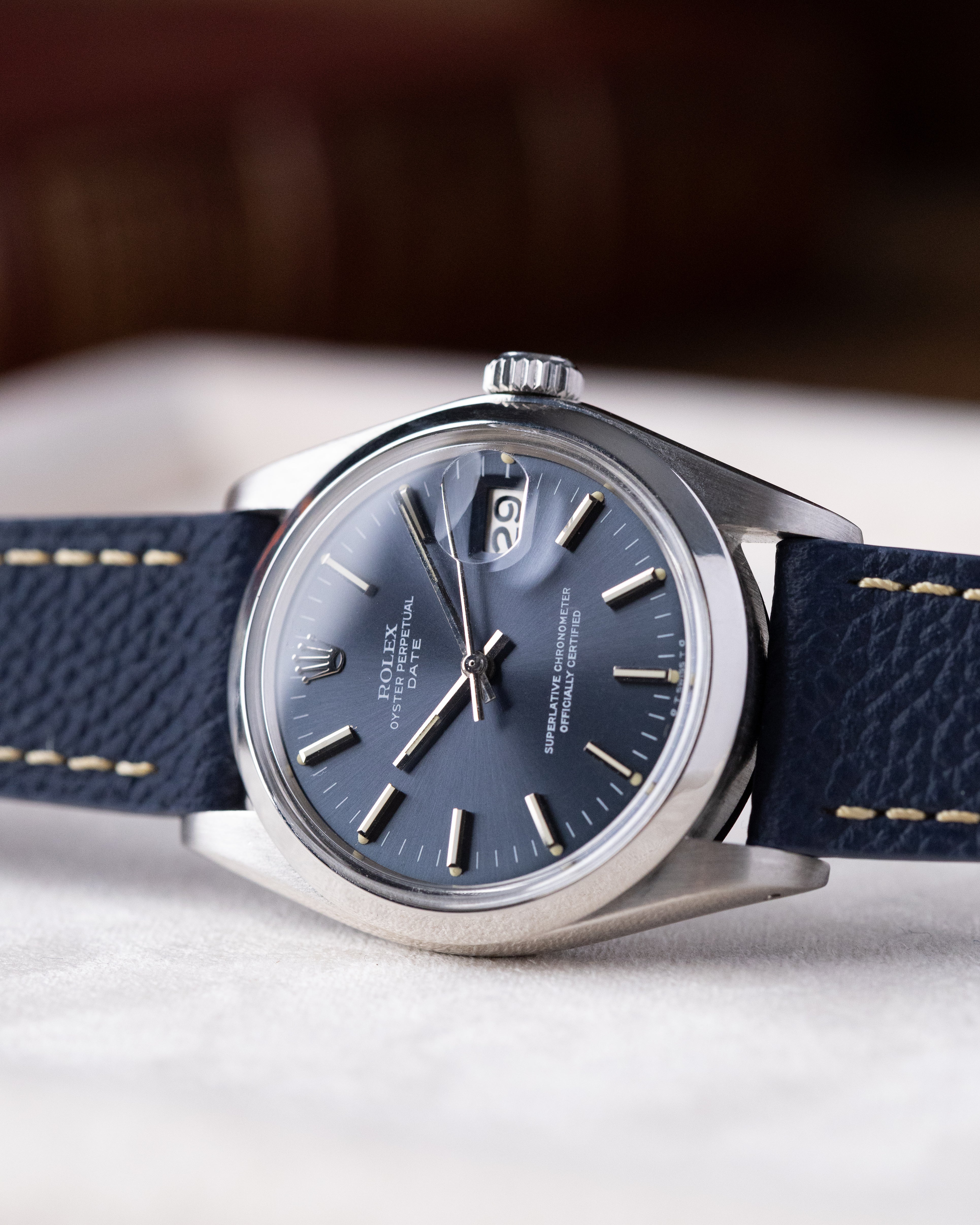 Rolex Vintage Oyster Perpetual Date Ref. 1500, Blue Sunburst Dial, Caliber 1520 from 1970's - DuMarko