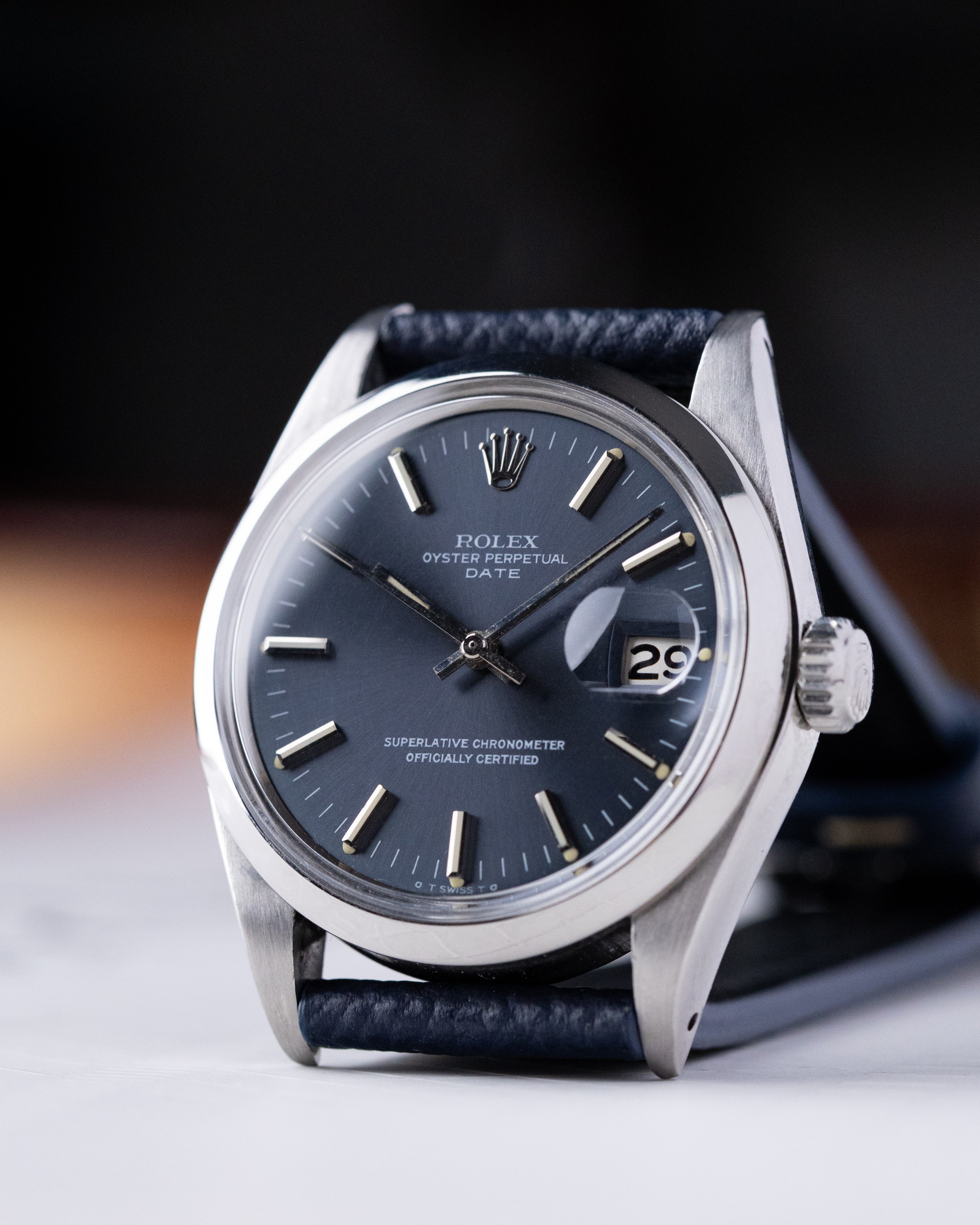 Rolex Vintage Oyster Perpetual Date Ref. 1500, Blue Sunburst Dial, Caliber 1520 from 1970's - DuMarko