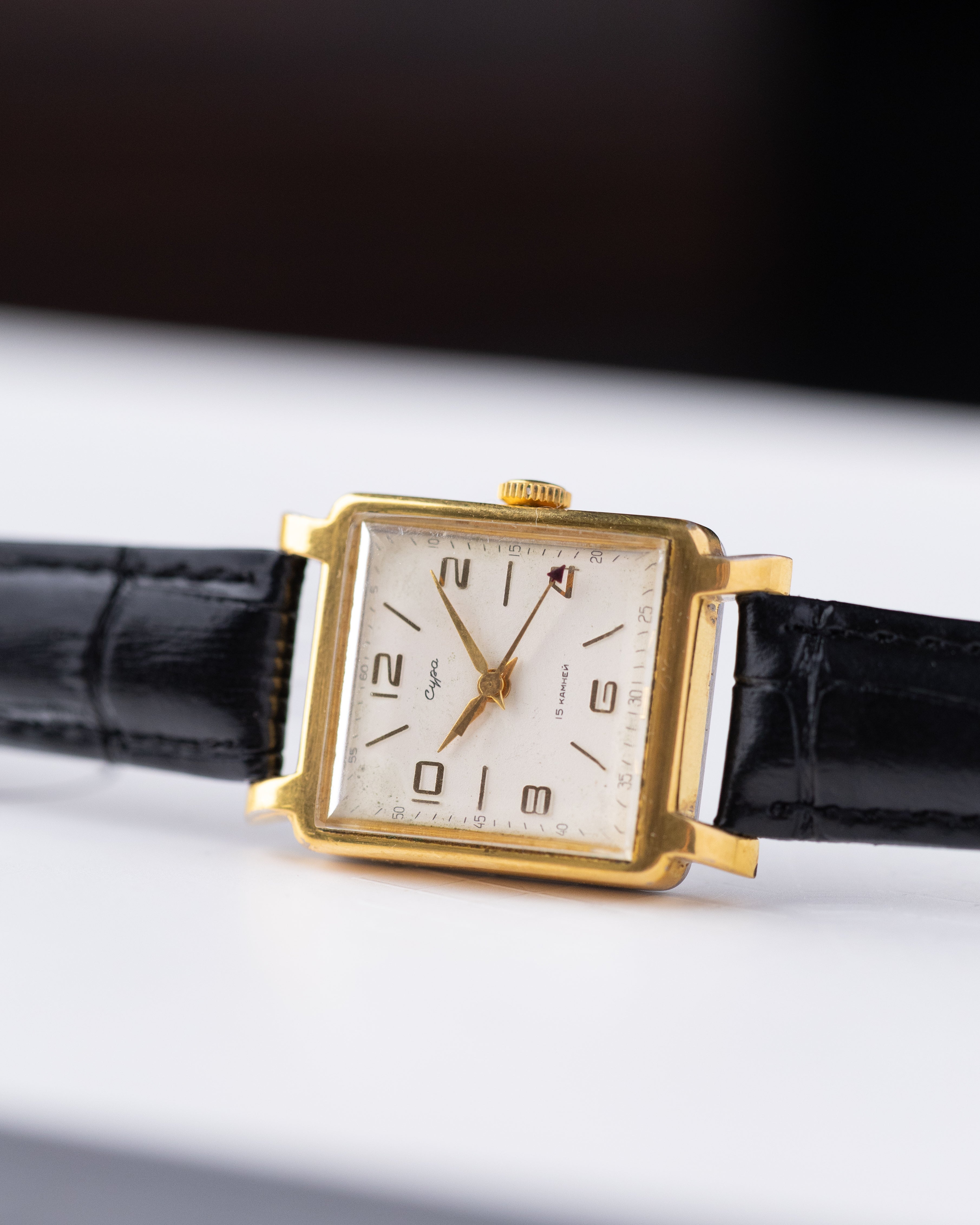 Sura Vintage Soviet Watch, Cal. 2009, Art Deco Tank from 1950's - DuMarko