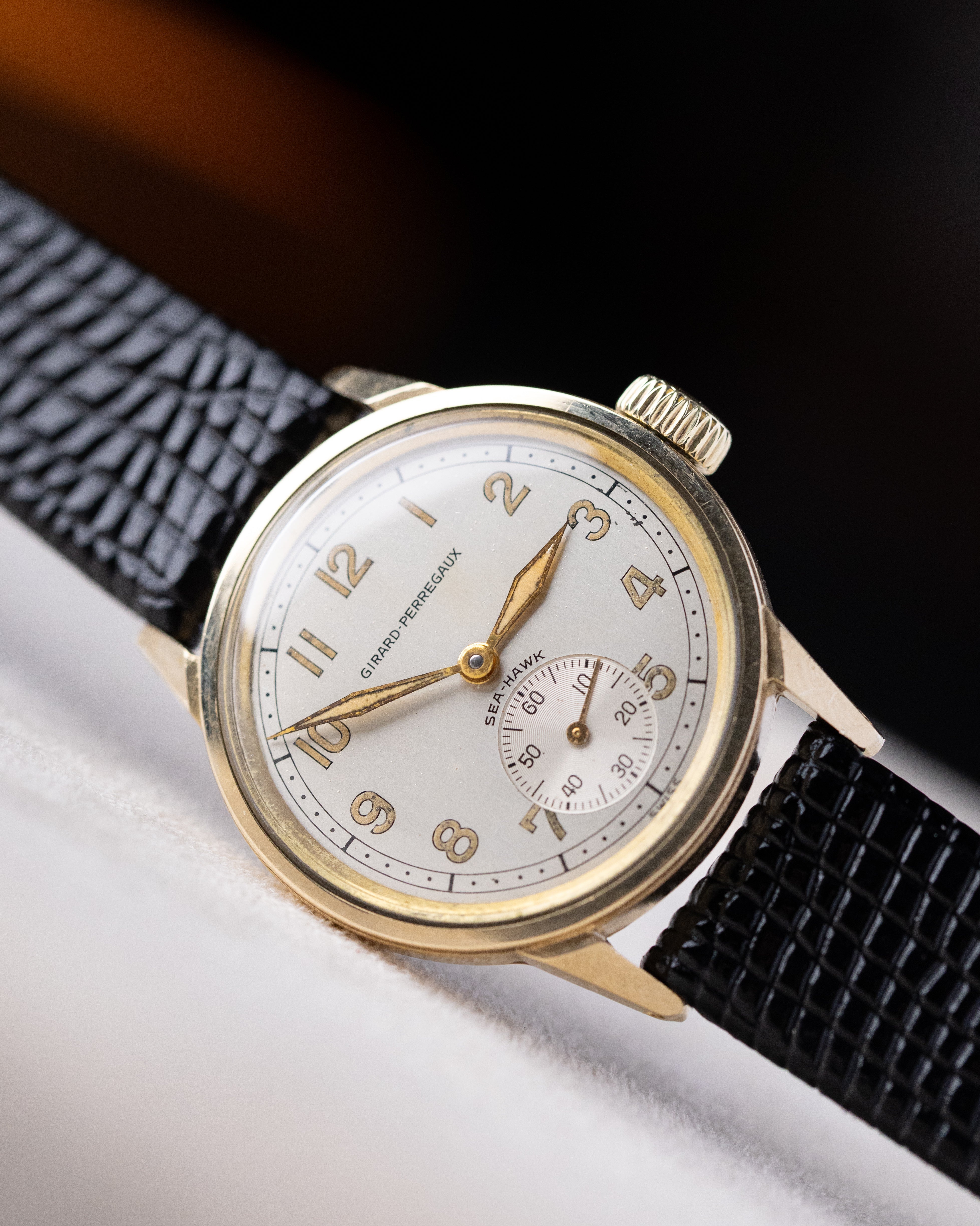 Vintage Girard - Perregaux "Sea - Haw" Swiss Watch, Solid 10K gold monocoque case from 1940's - DuMarko