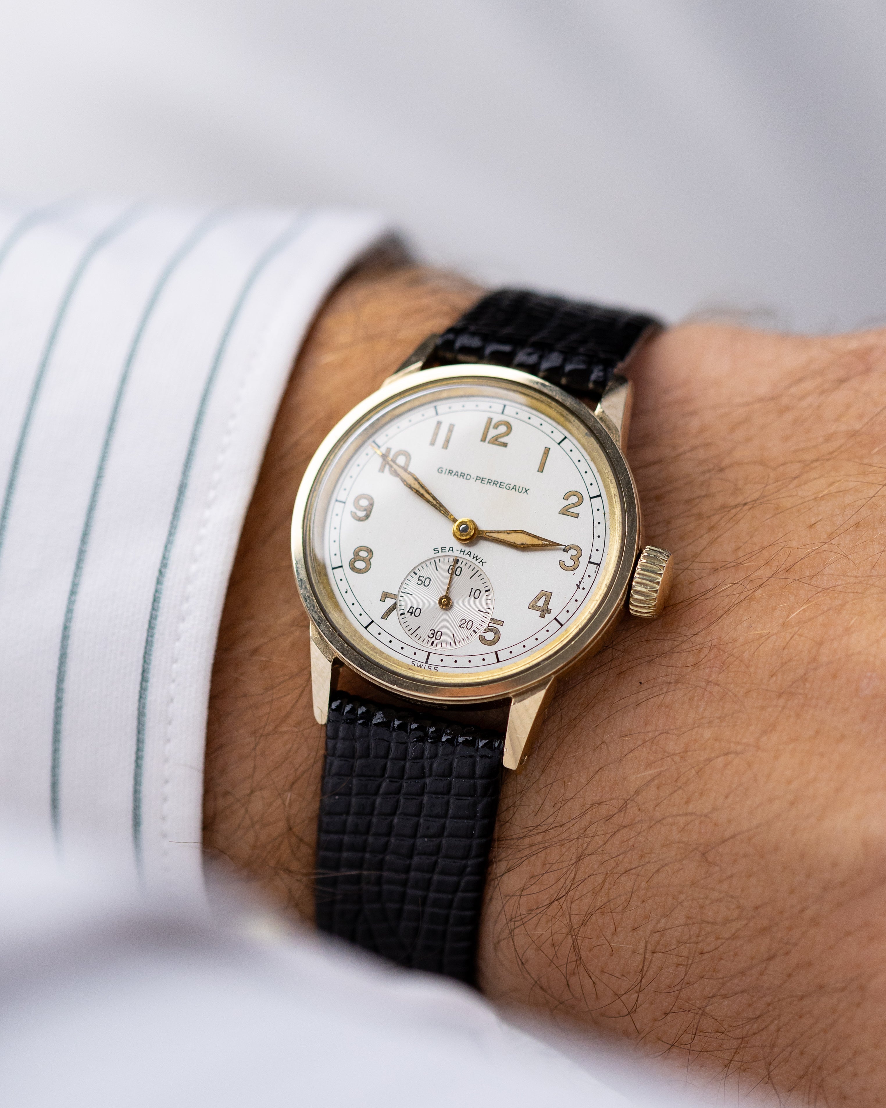 Vintage Girard - Perregaux "Sea - Haw" Swiss Watch, Solid 10K gold monocoque case from 1940's - DuMarko