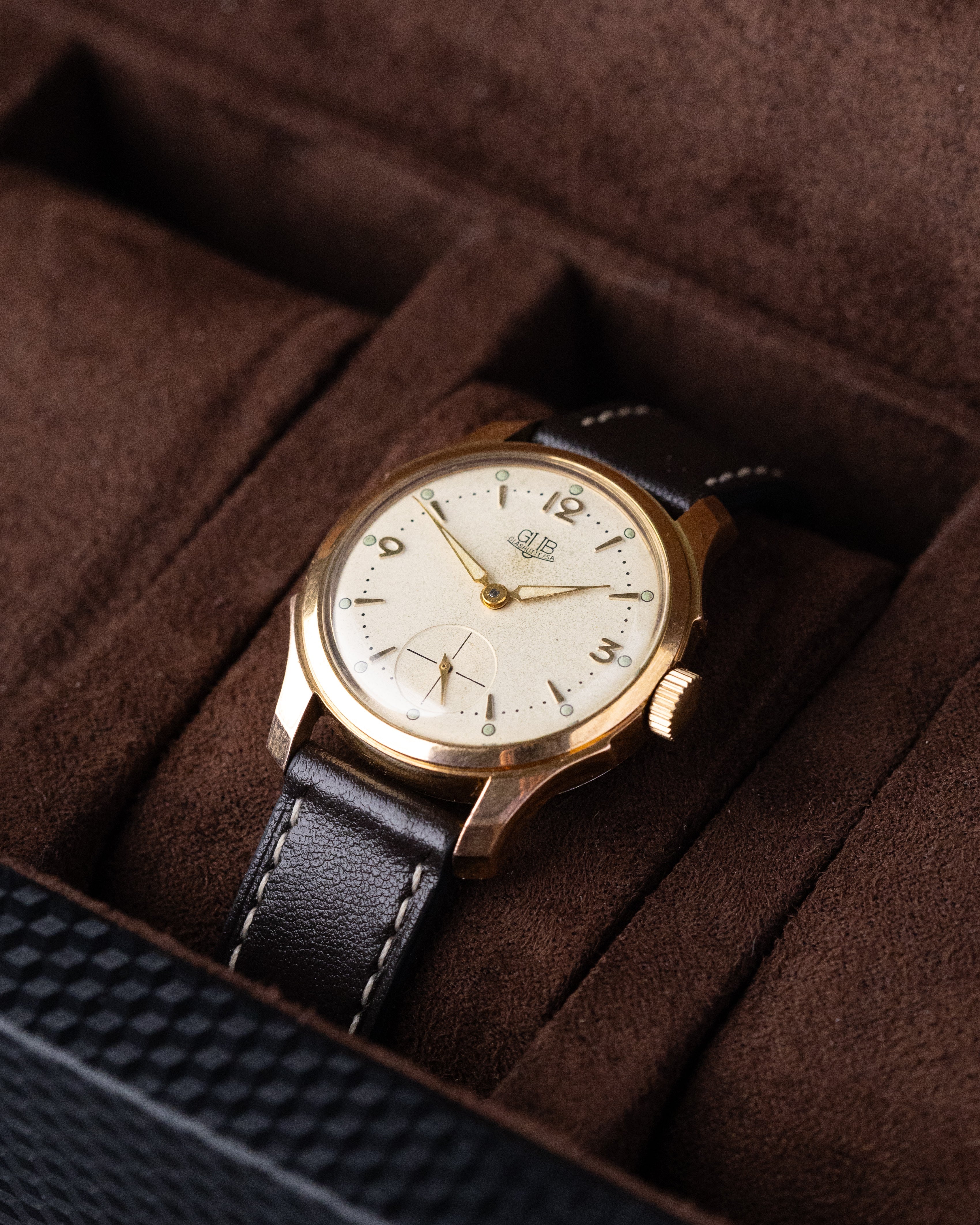 Vintage GUB Glashütte German Watch, Mechanical Cal. 60, Patina Dial from 1960's - DuMarko