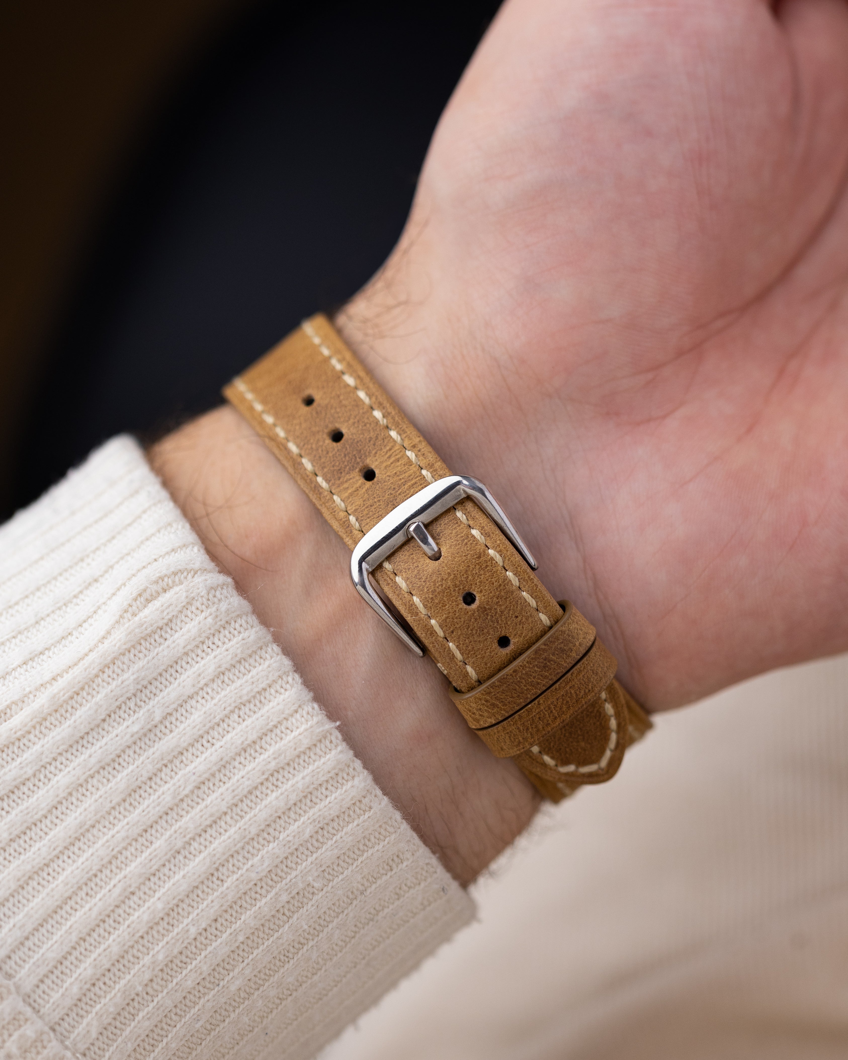 Vintage Heuer Automatic Swiss Watch, Barrel Case, Cal. AS 1580 from 1960s - DuMarko