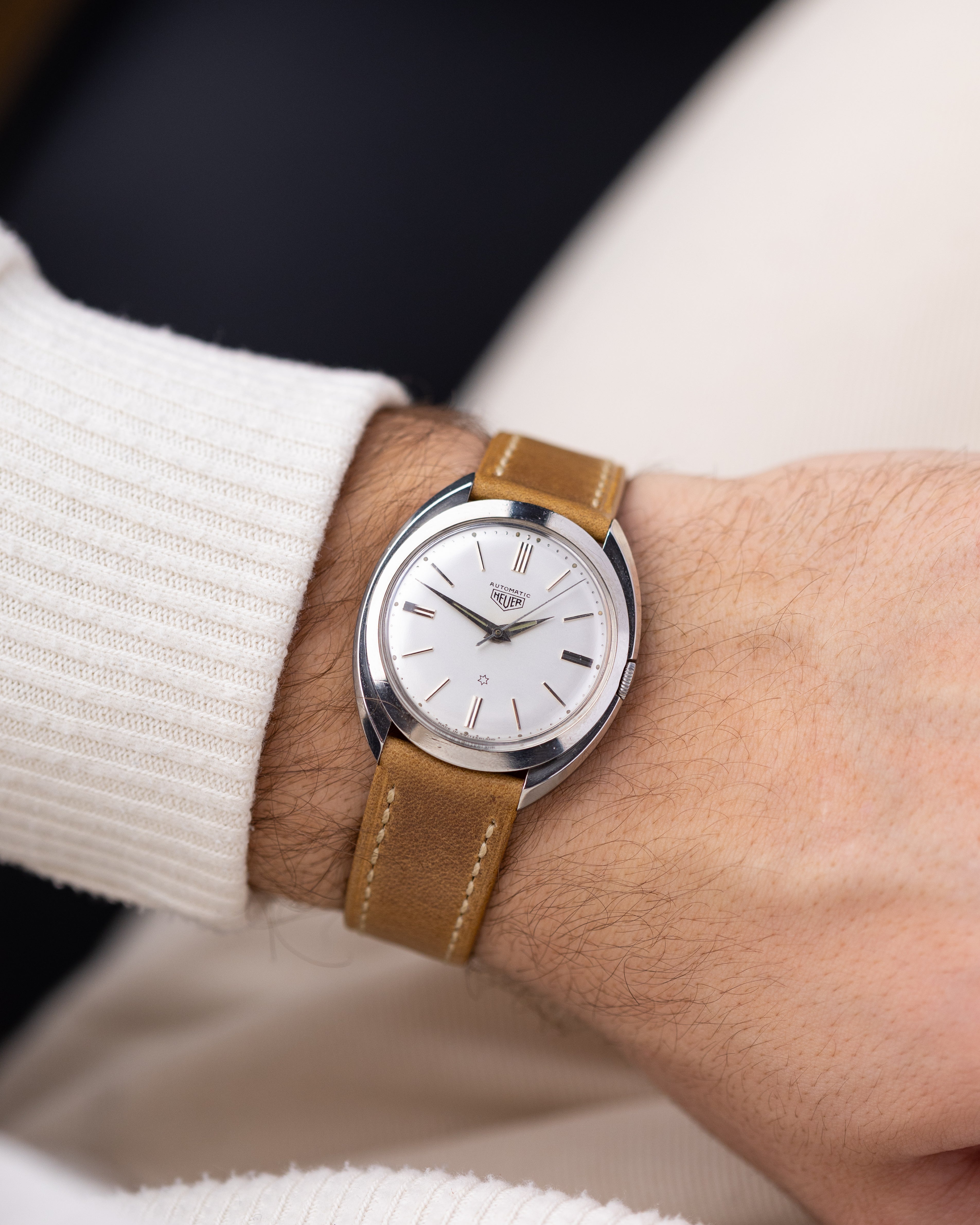 Vintage Heuer Automatic Swiss Watch, Barrel Case, Cal. AS 1580 from 1960s - DuMarko