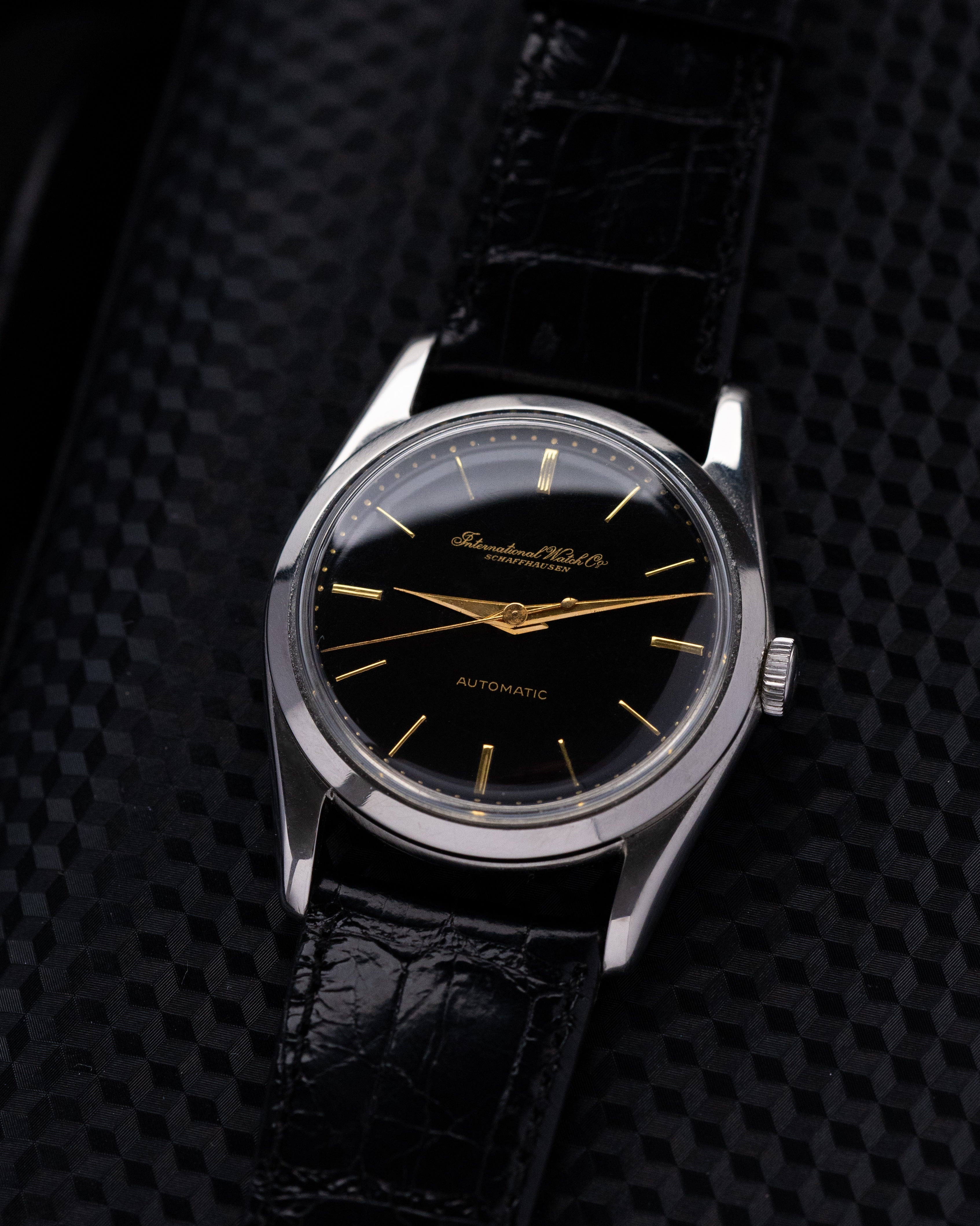 Vintage IWC Schaffhausen Automatic Swiss Watch, Black Dial, Cal. 852 from 1950s - DuMarko