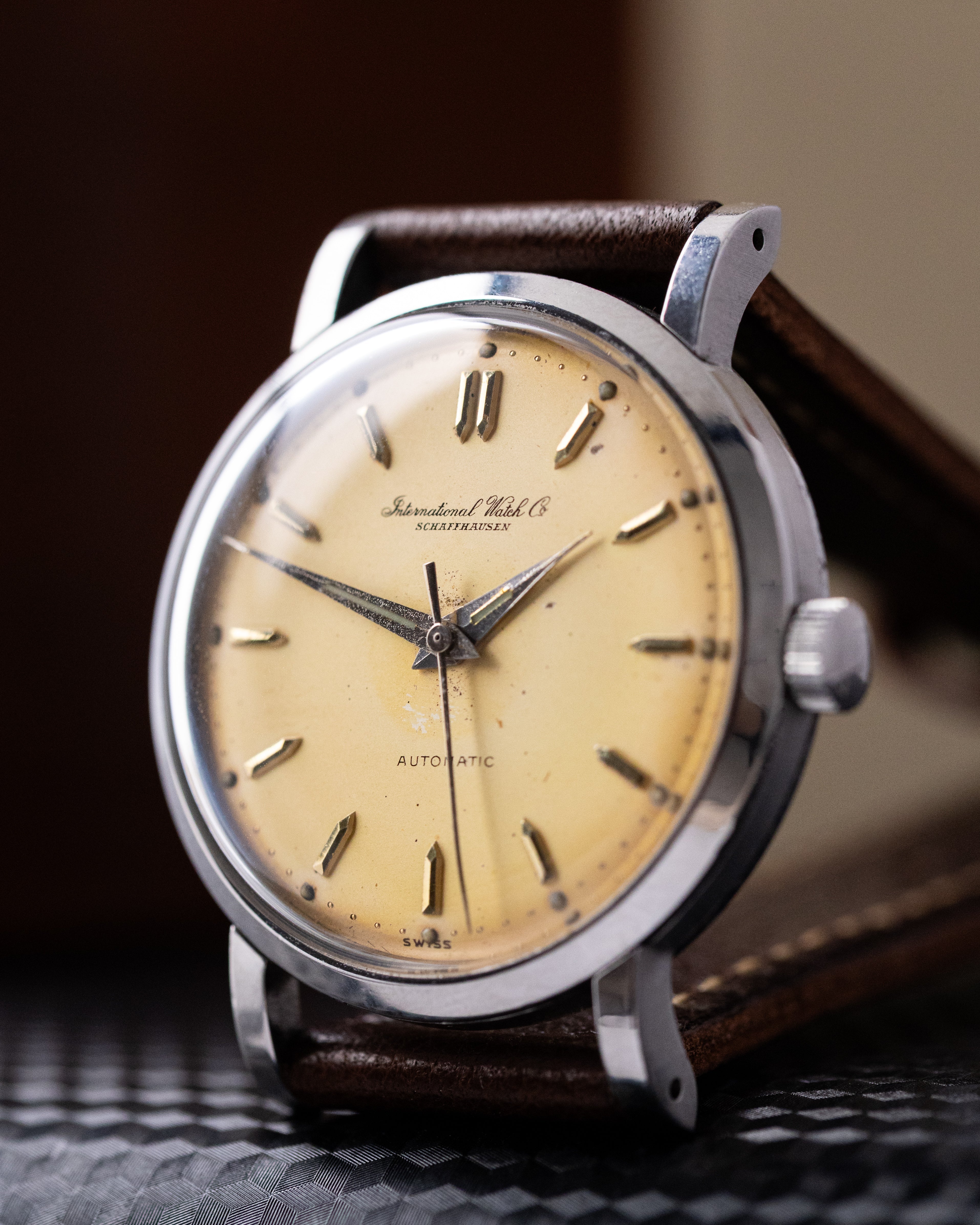 Vintage IWC Swiss Watch, Original Patina Dial, Automatic Cal. 852 Pellaton from 1950's - DuMarko