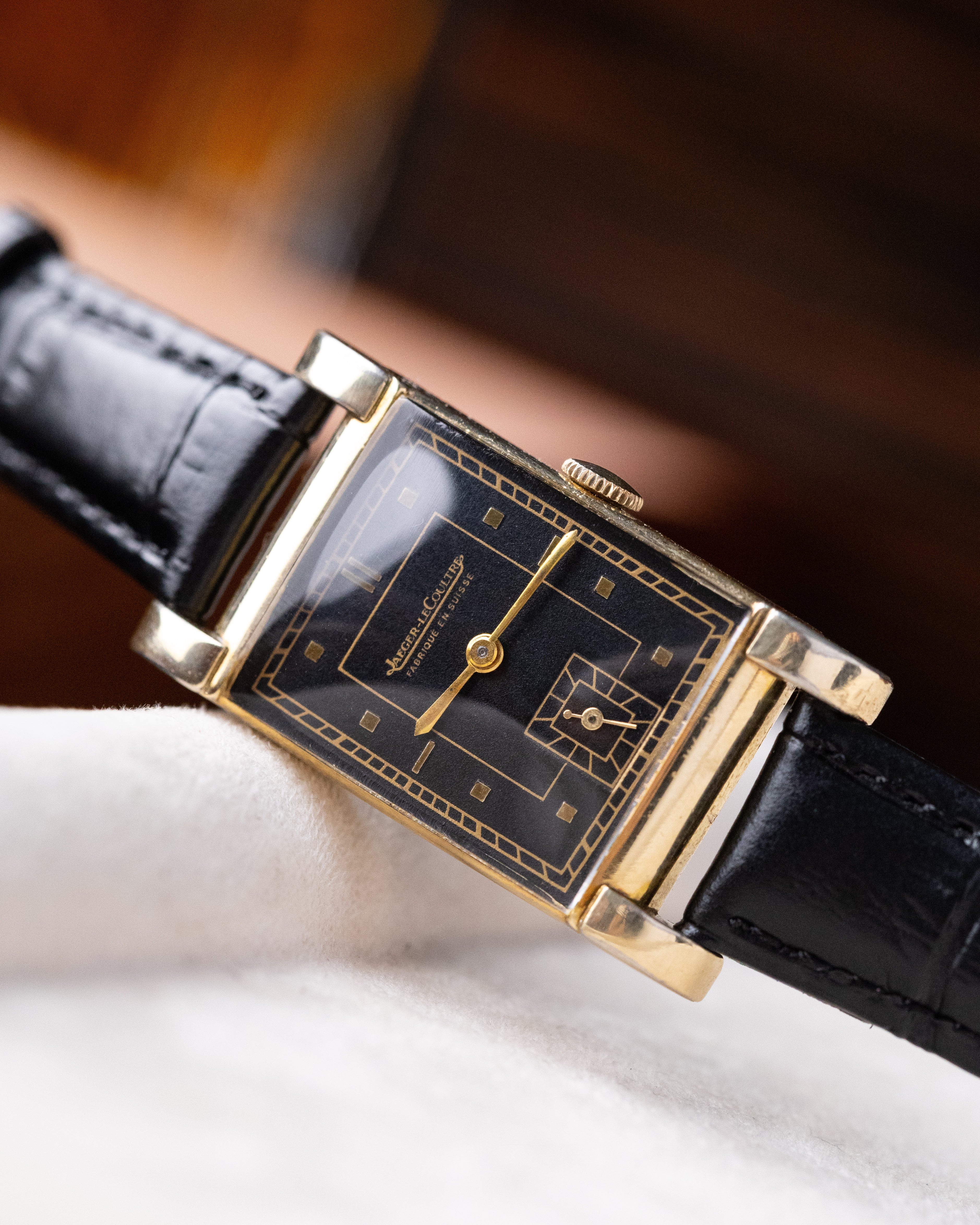 Vintage Jaeger - LeCoultre Art Deco Tank, Black gilt dial, Gold - filled case from 1940's - DuMarko