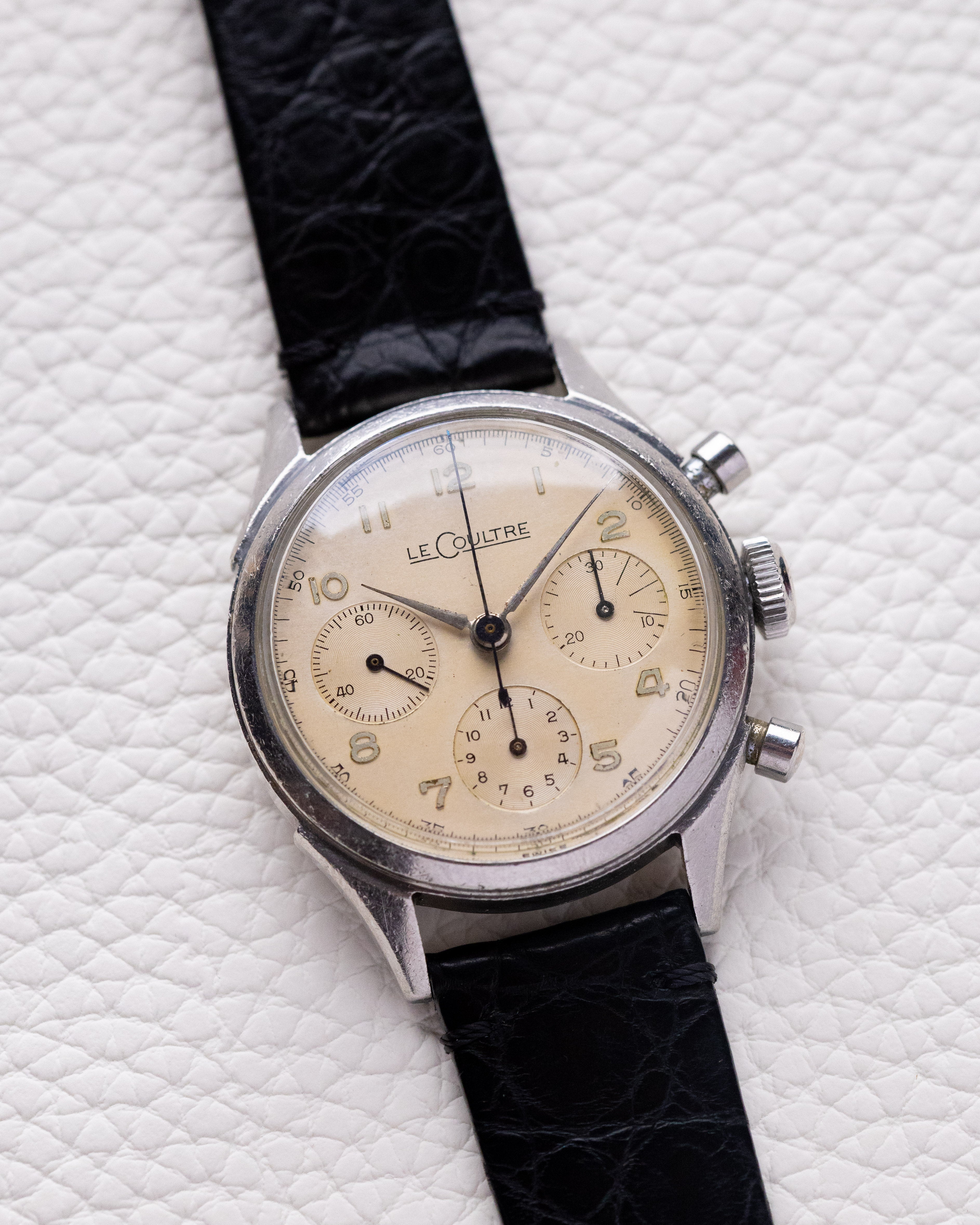 Vintage Jaeger - LeCoultre Chronograph Valjoux 72, Steel Case, Cream Patina Dial from 1950's - DuMarko