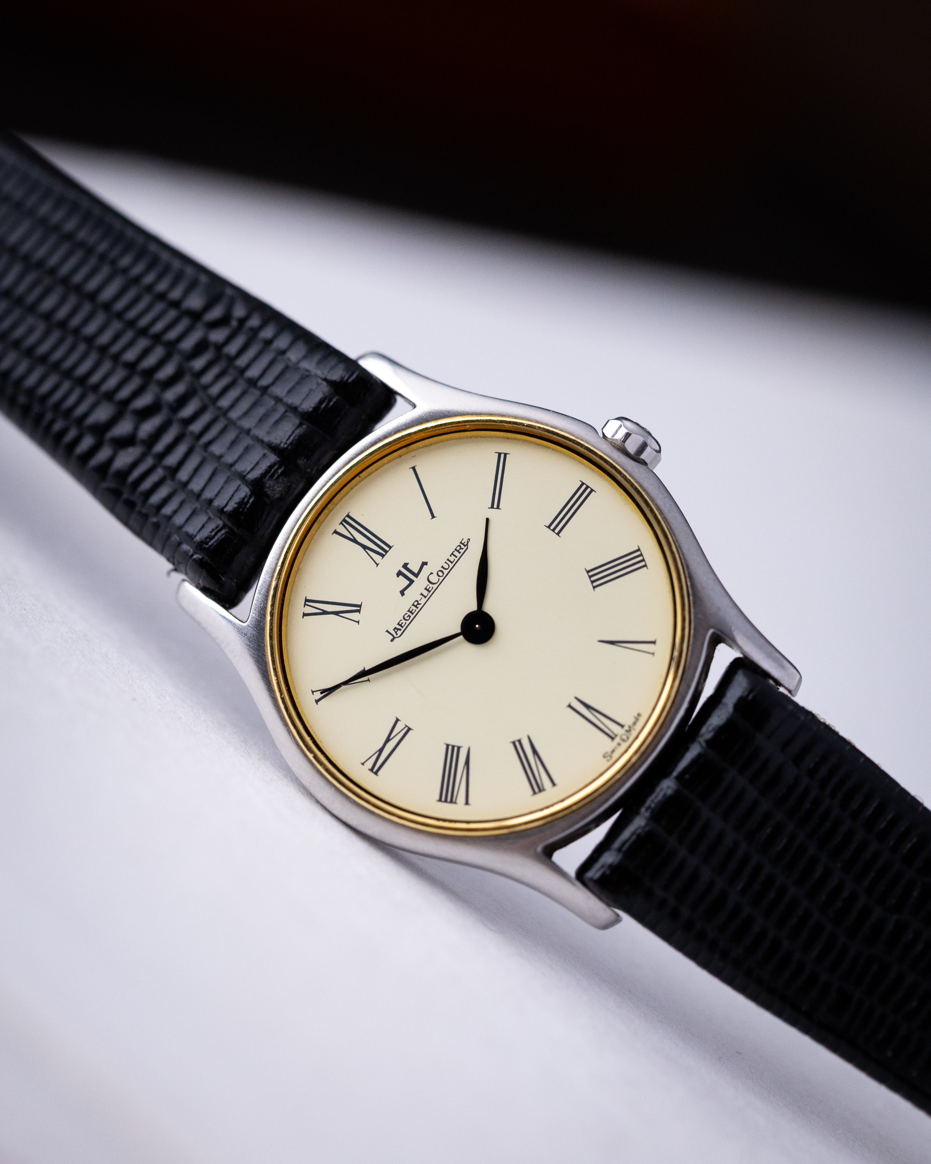 Vintage Jaeger - LeCoultre Ladies Watch, Ref. 140.114.5, Roman numerals, Cream Dial from 1980's - DuMarko