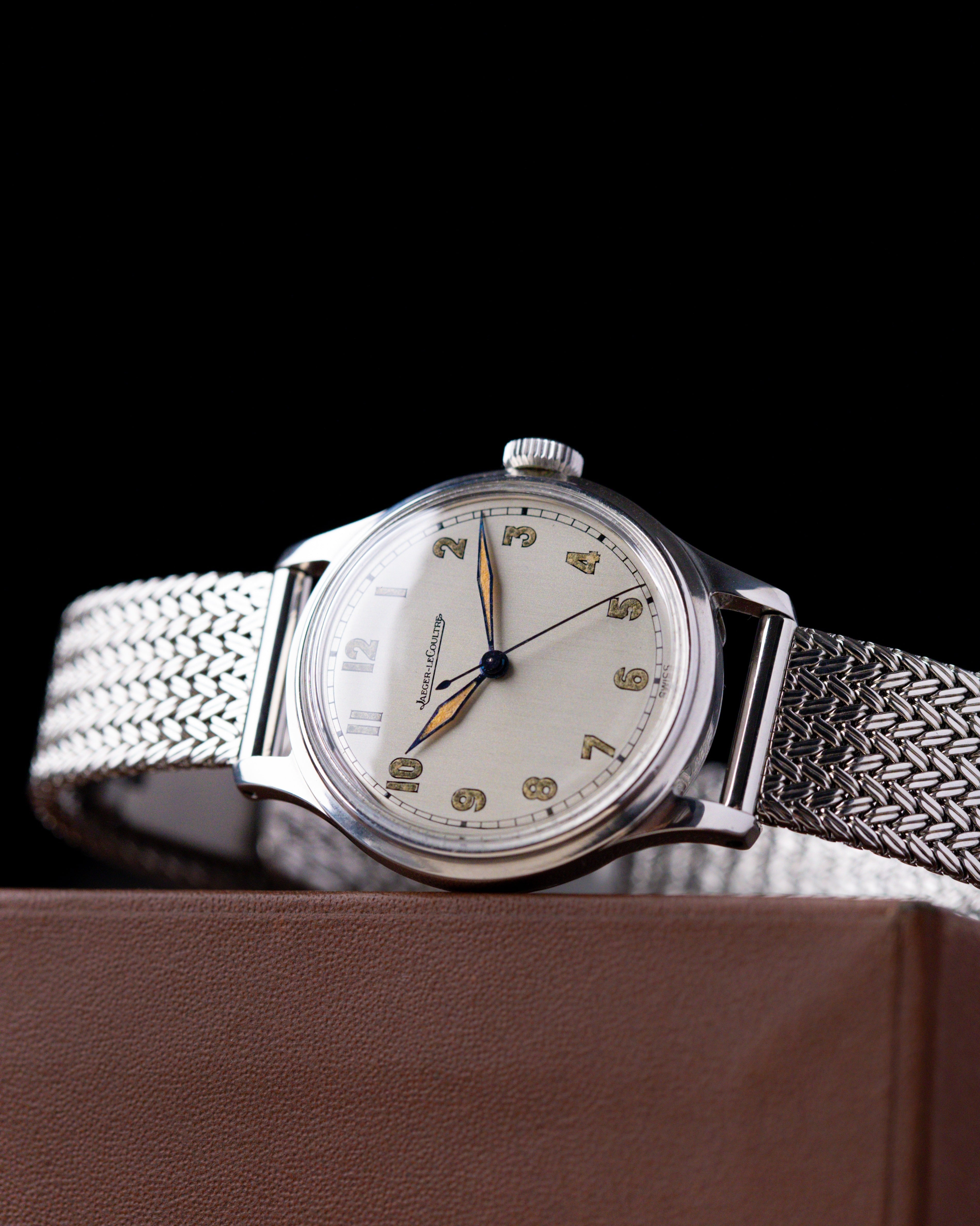 Vintage Jaeger - LeCoultre Swiss Watch, Cal. P478 Original Brushed Silver Dial with radium - DuMarko