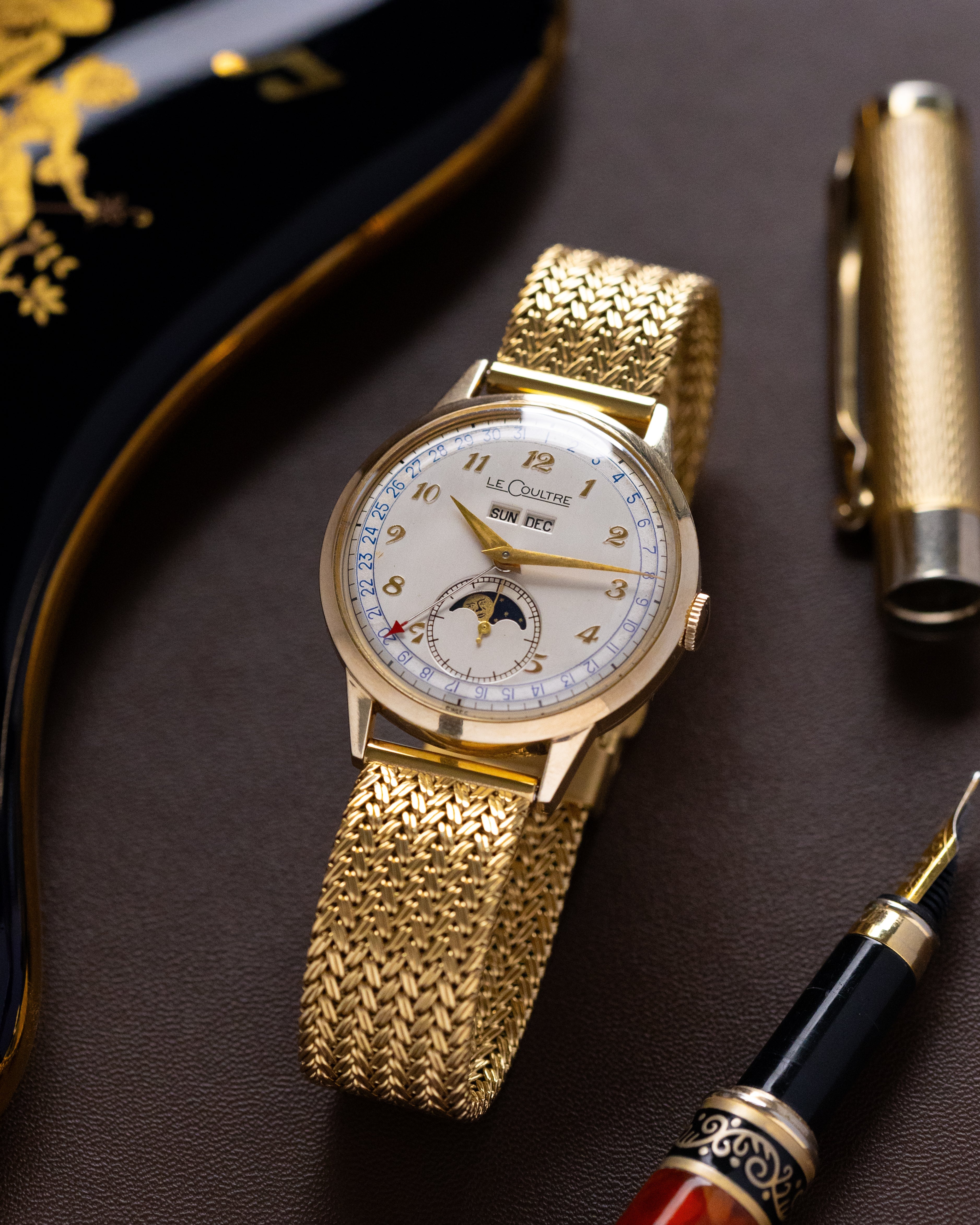 Vintage Jaeger - LeCoultre Triple Date Moonphase Cal. 806/AW, Gold Filled Case, Original Dial, From 1940s - DuMarko