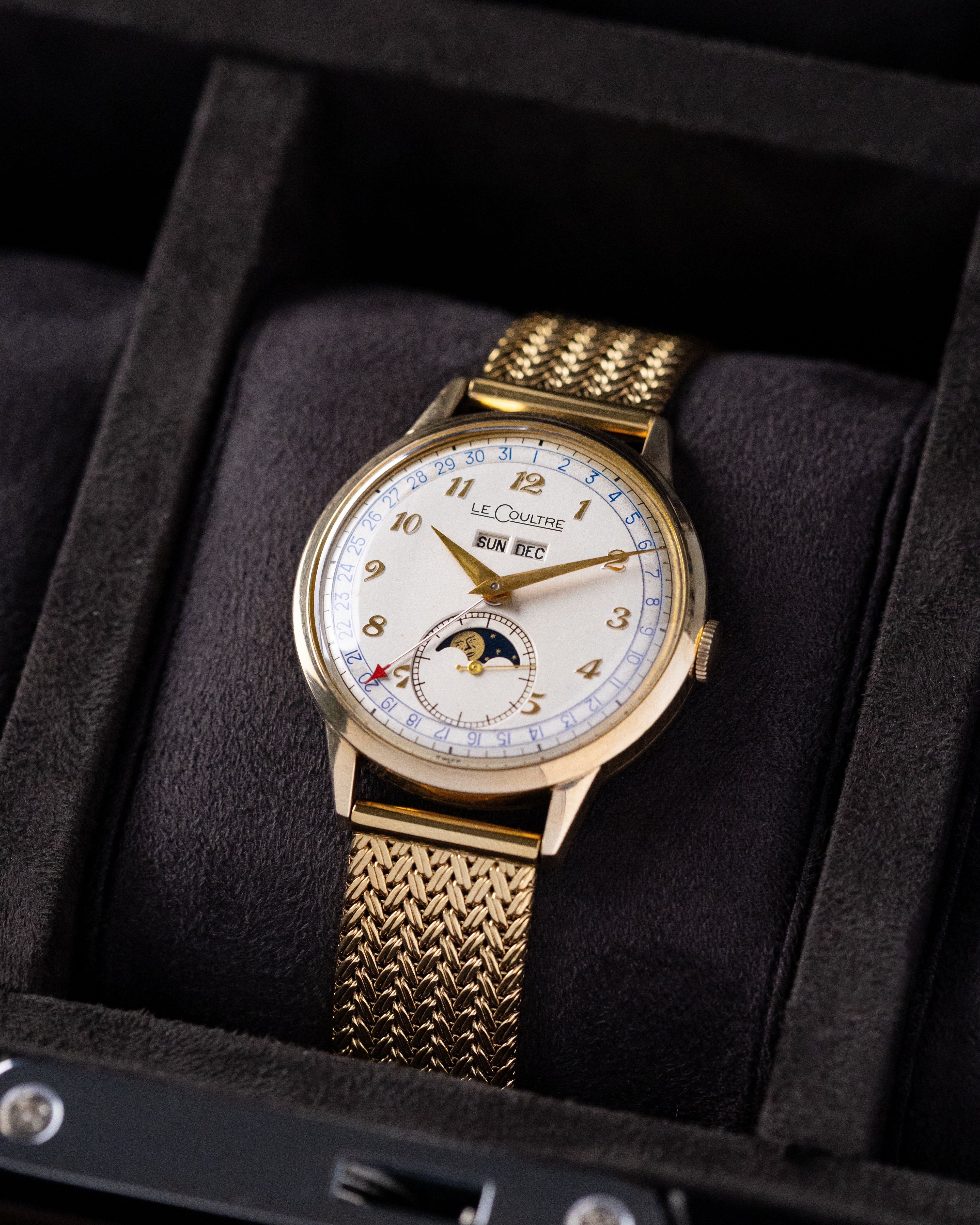 Vintage Jaeger - LeCoultre Triple Date Moonphase Cal. 806/AW, Gold Filled Case, Original Dial, From 1940s - DuMarko