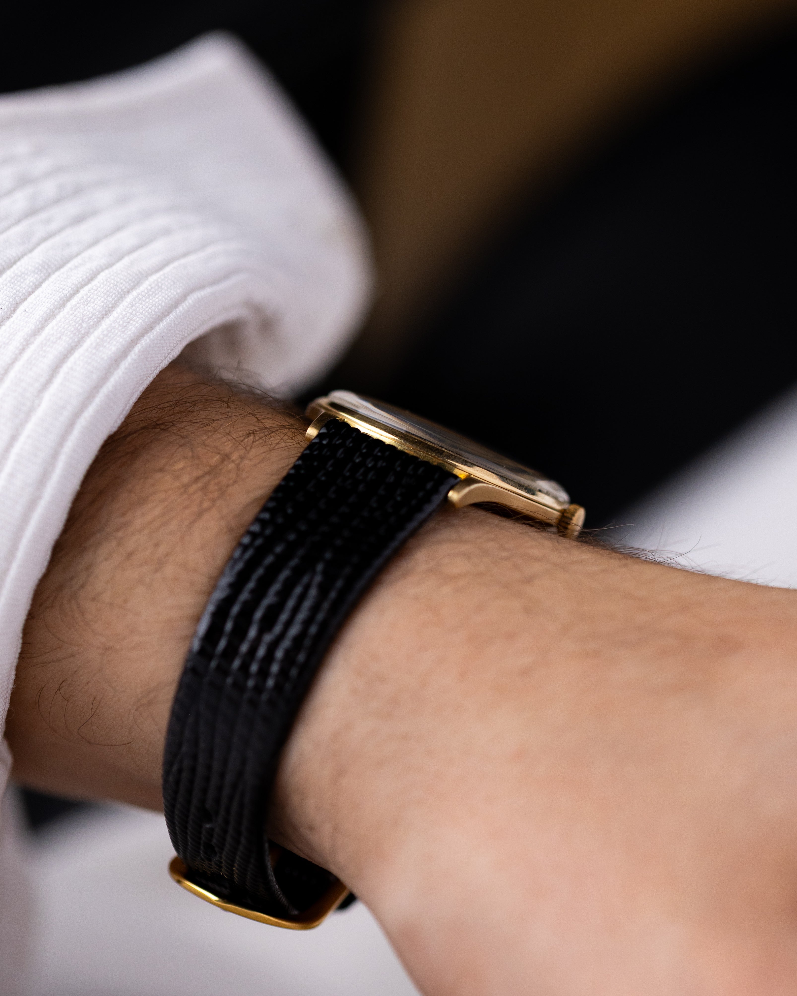 Vintage Jaeger - LeCoultre Watch, Extra - Slim, 18K Gold Case Sub - Seconds Cal. 430/G from 1950's - DuMarko